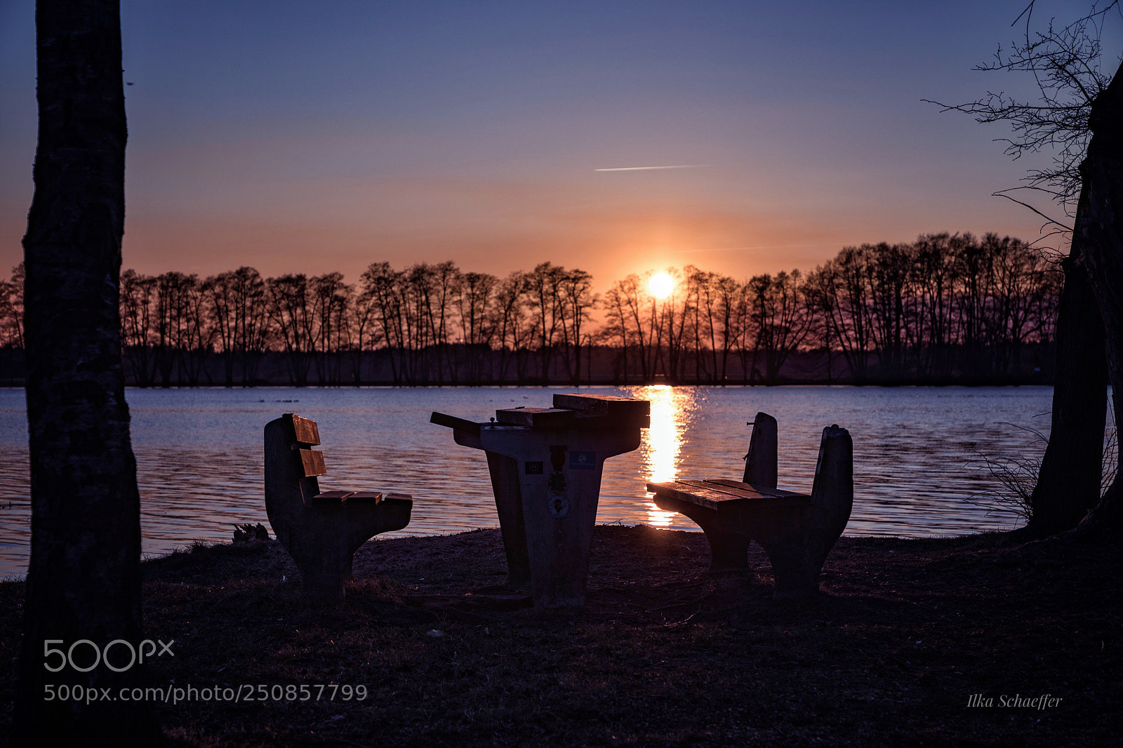 Canon EOS 5D Mark IV sample photo. Pausenplatz photography