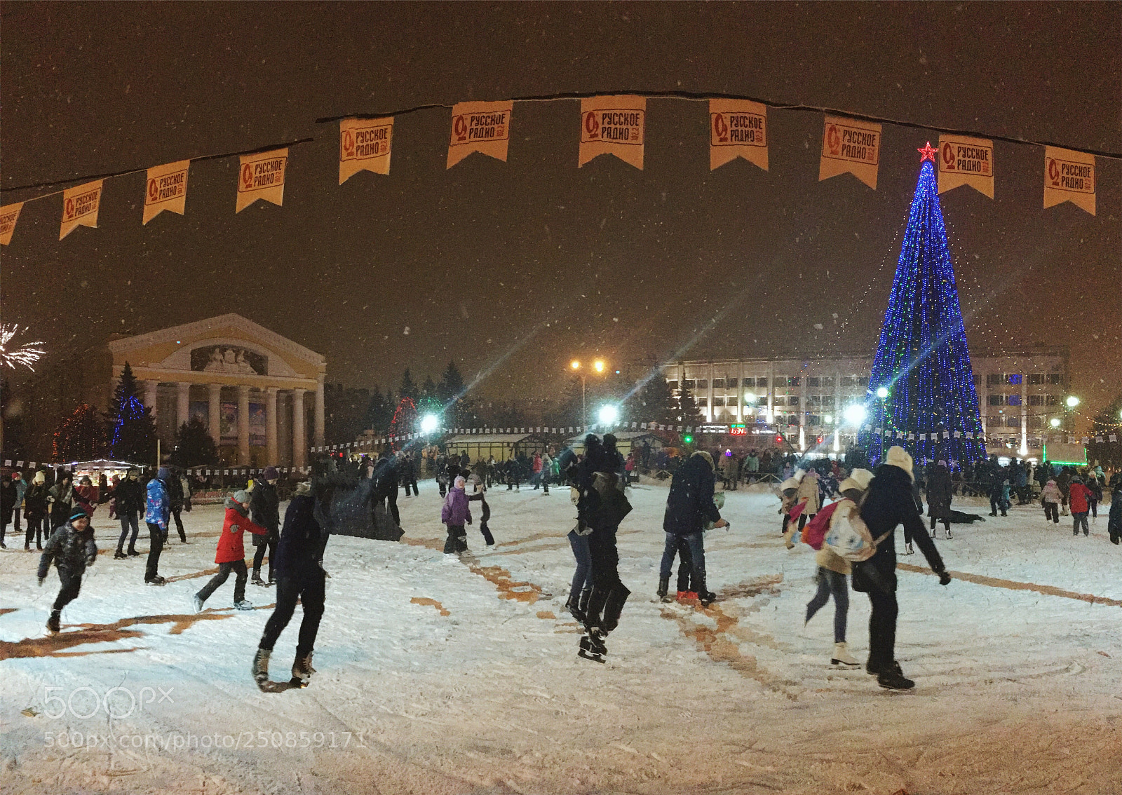 Apple iPhone 6s sample photo. Newyear photography