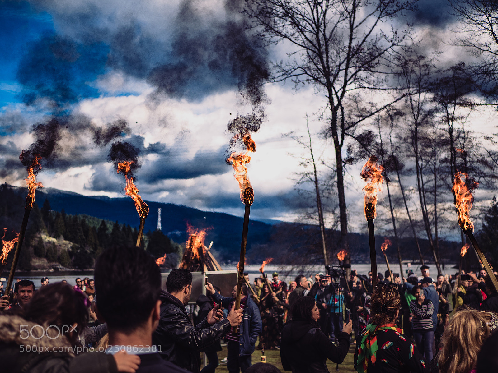 Olympus OM-D E-M5 II sample photo. Kurdish newroz 2018 fire photography