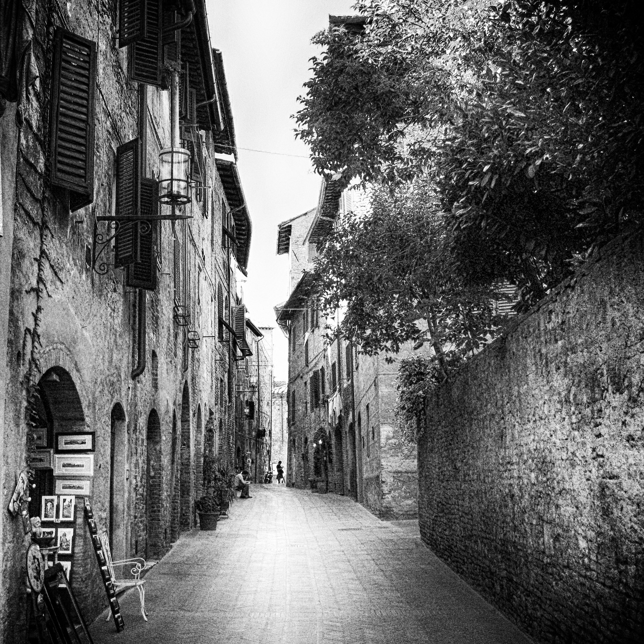Canon PowerShot SD1100 IS (Digital IXUS 80 IS / IXY Digital 20 IS) sample photo. Streets of tuscany photography