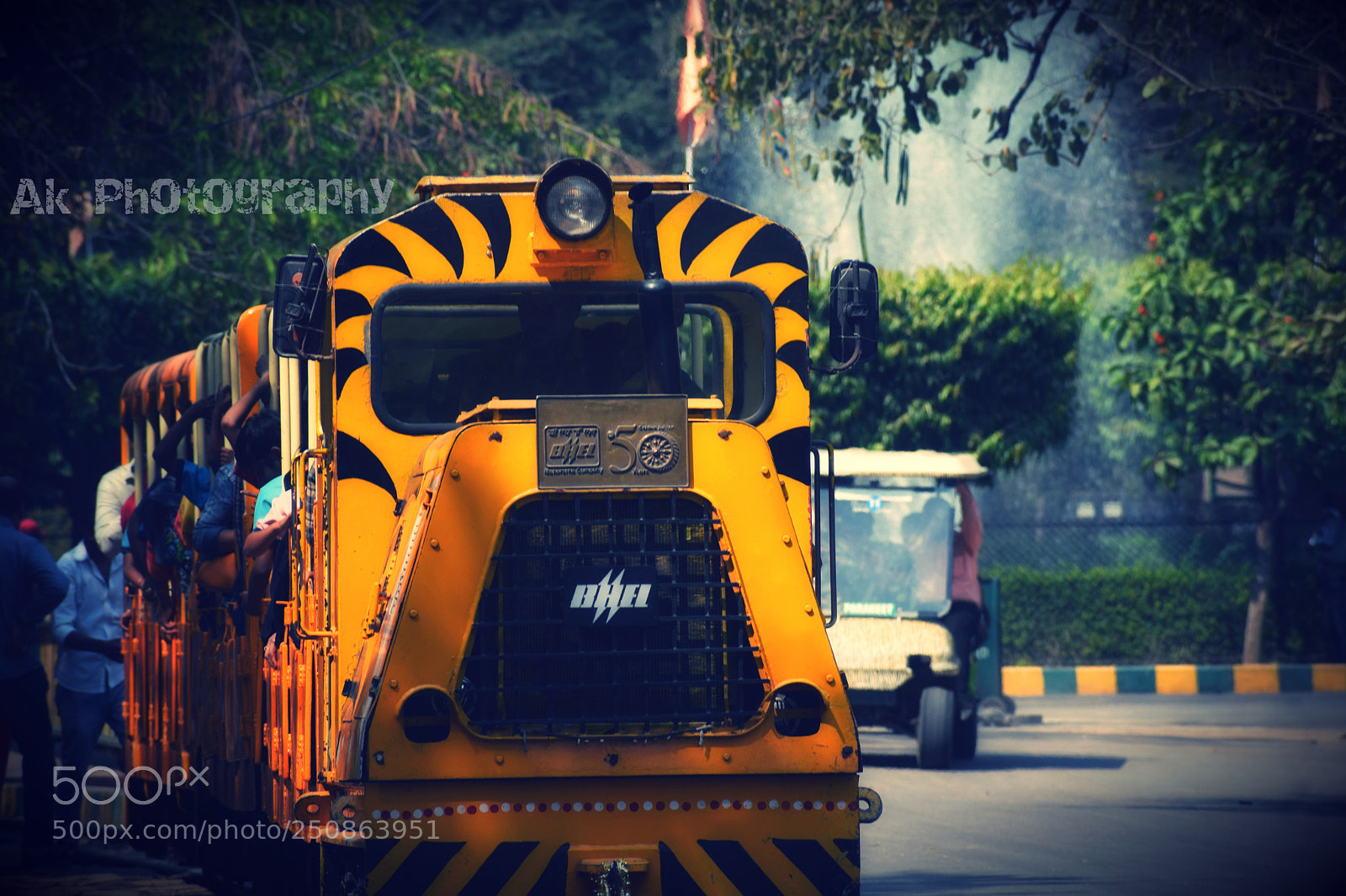 Nikon D3300 sample photo. The train photography