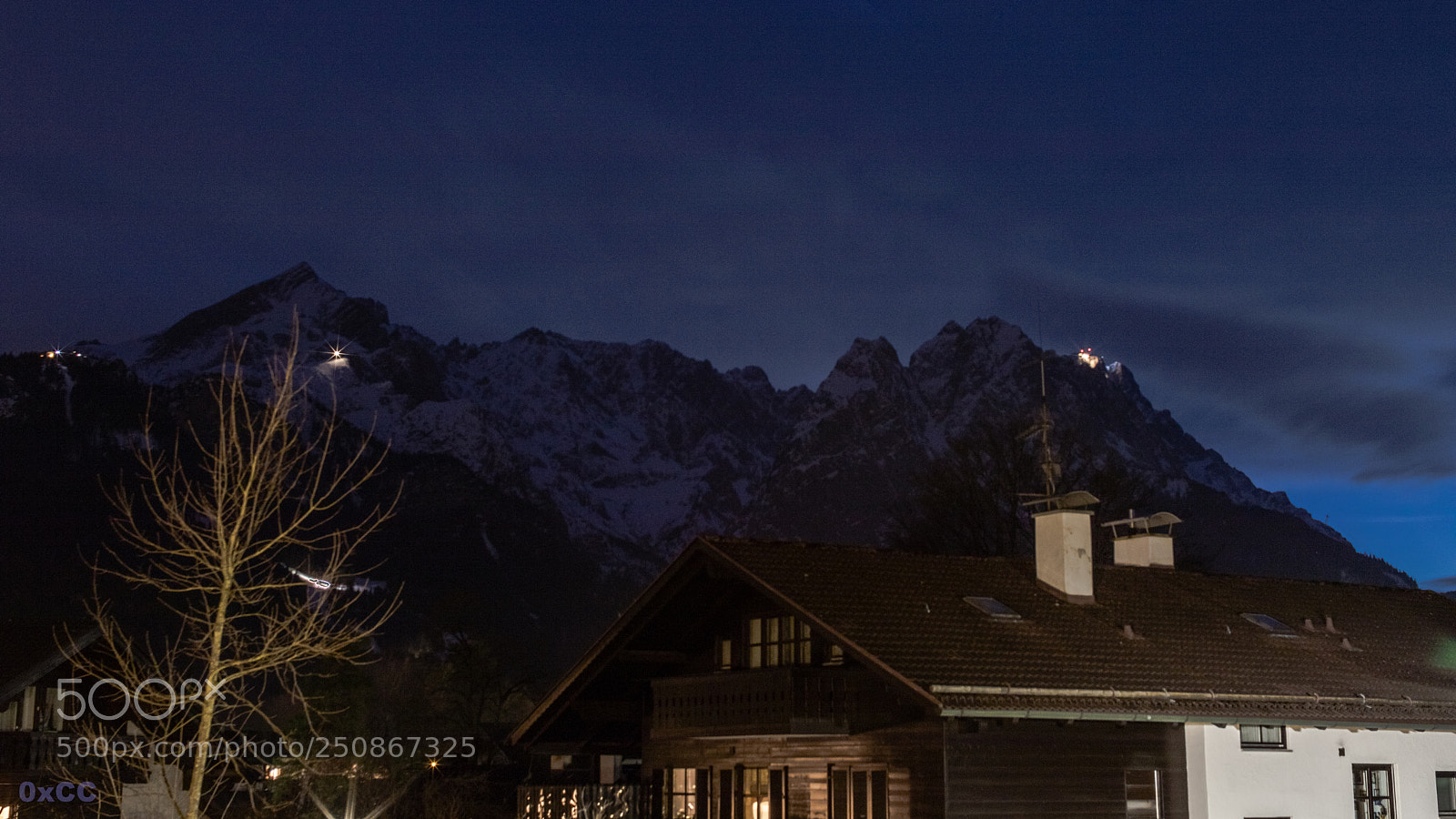 Canon EOS 7D Mark II sample photo. Blue hour at the photography