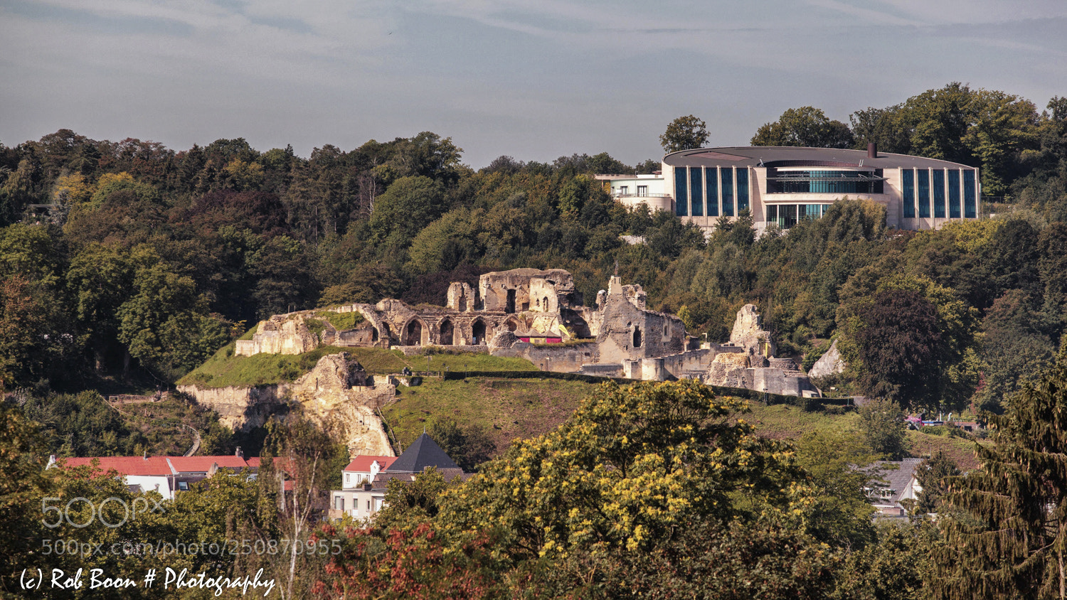 Canon EOS 5D Mark II sample photo. Ruin castle valkenburg photography