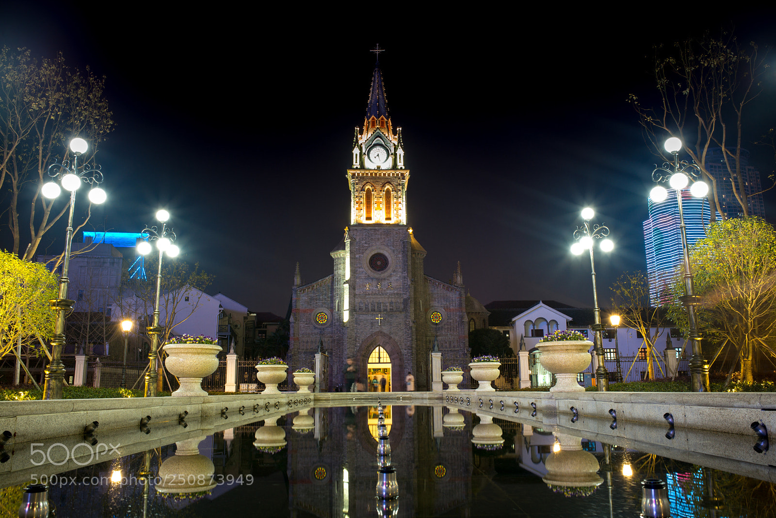 Leica M (Typ 240) sample photo. Ningbo church at night photography