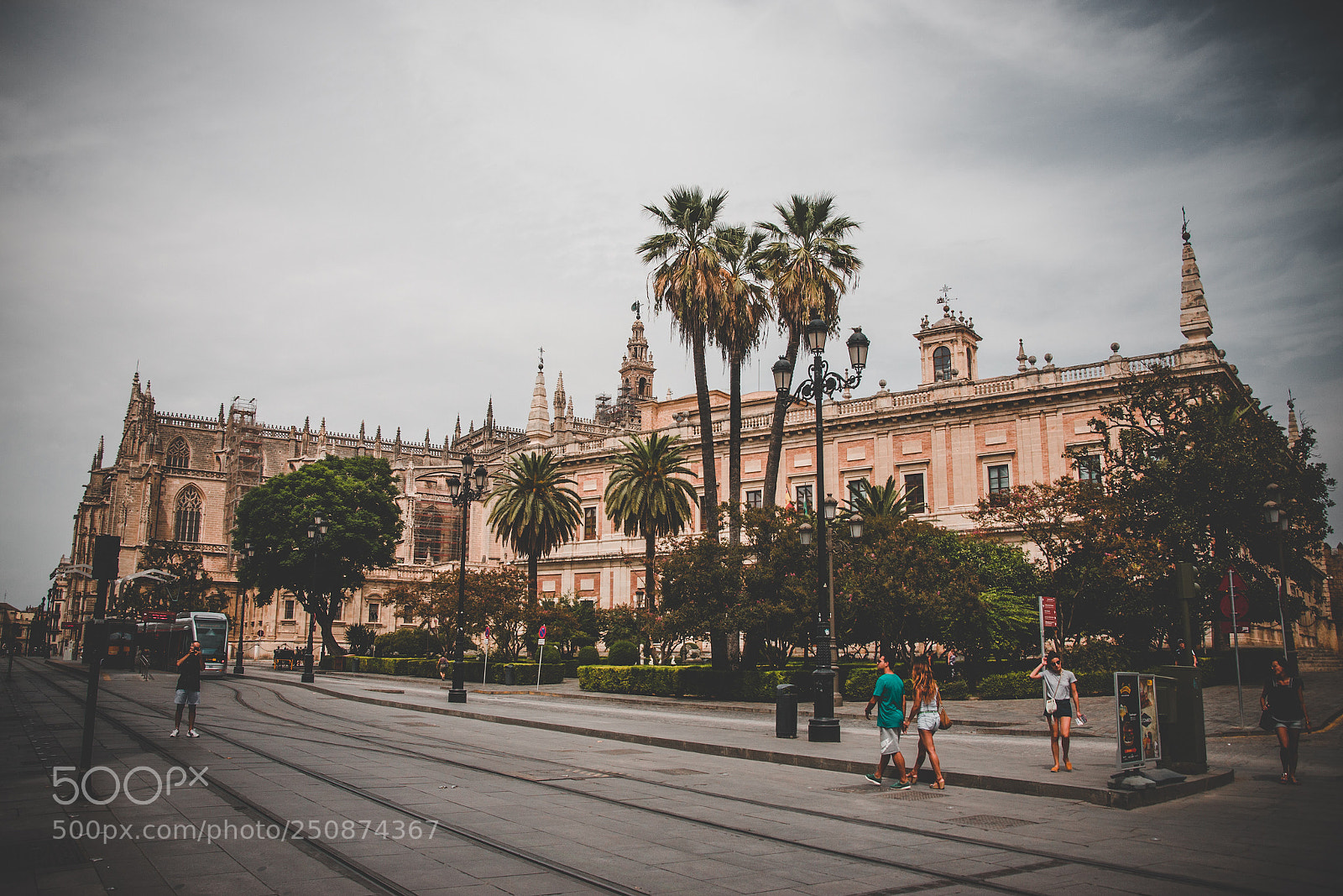 Canon EOS 40D sample photo. Summer in seville photography