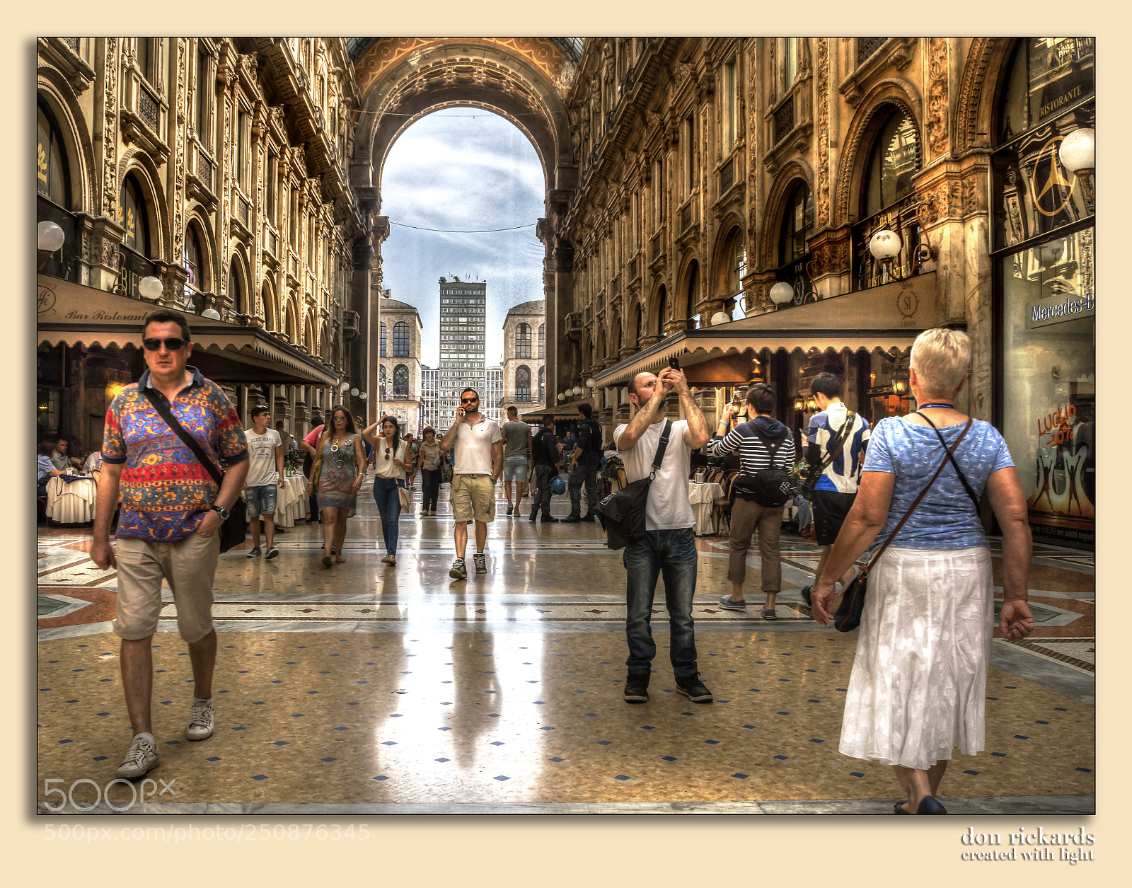 Sony SLT-A55 (SLT-A55V) sample photo. Galleria vitrorio emanuel ii photography