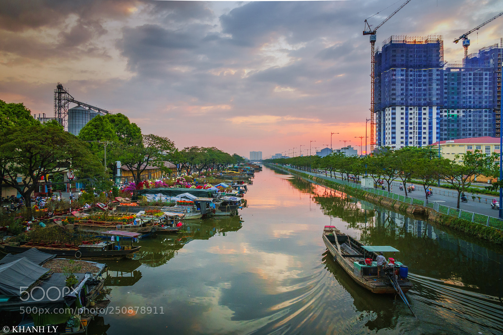 Sony a6000 sample photo. Tet holiday - at photography