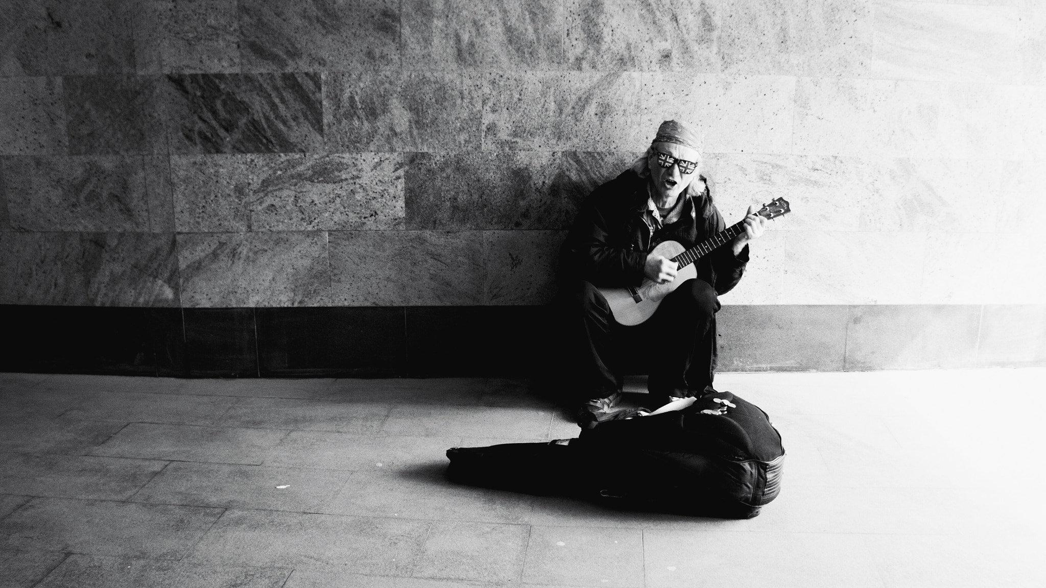 Sony Alpha NEX-C3 sample photo. English man in... photography