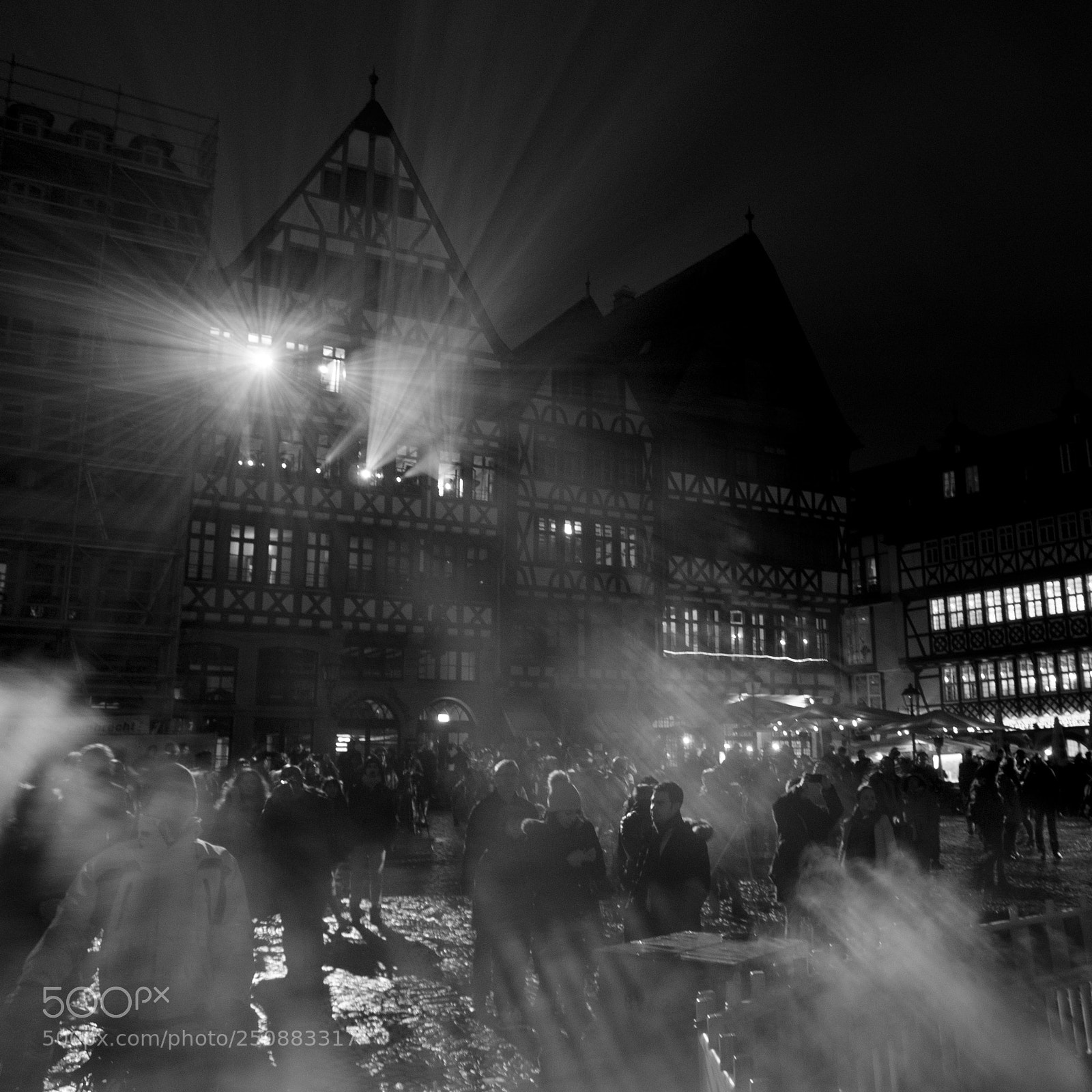 Olympus OM-D E-M5 II sample photo. Into the mist photography