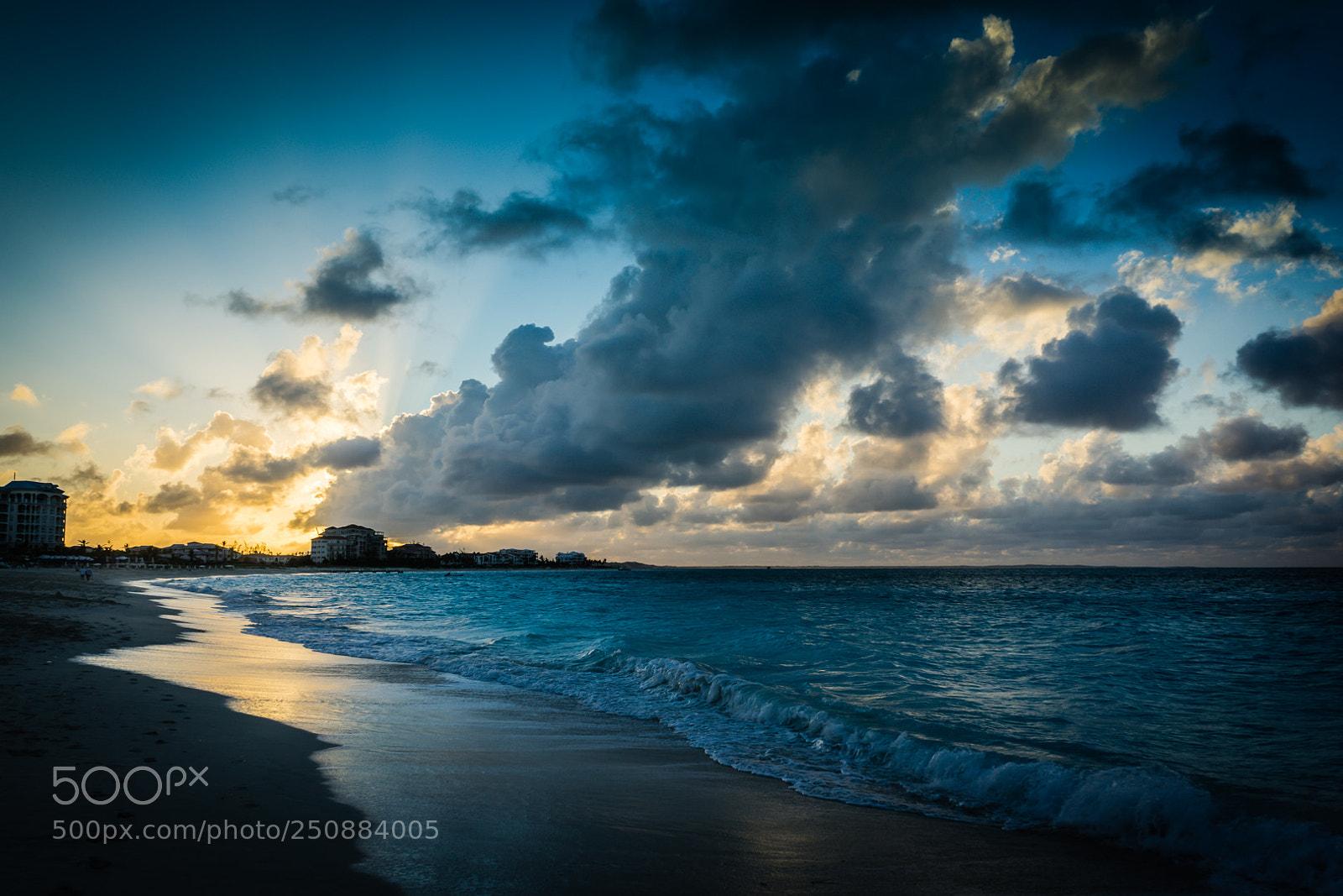Sony a7 sample photo. Sunset on the beach photography