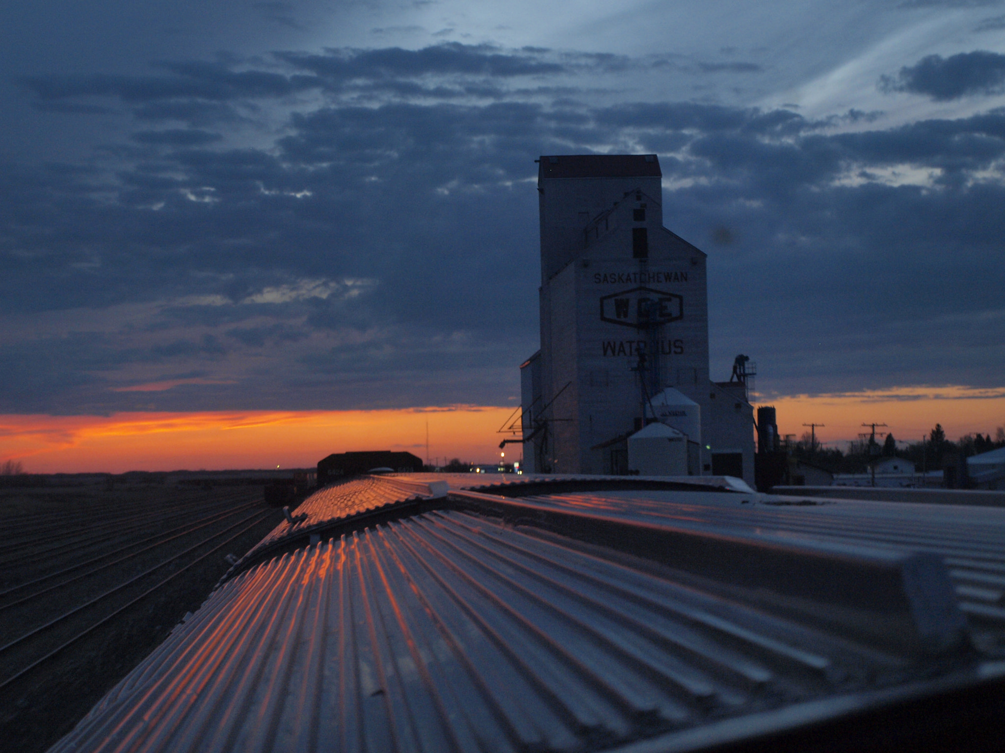 Olympus E-450 (EVOLT E-450) sample photo. Entre le manitoba et le saskatchewan photography