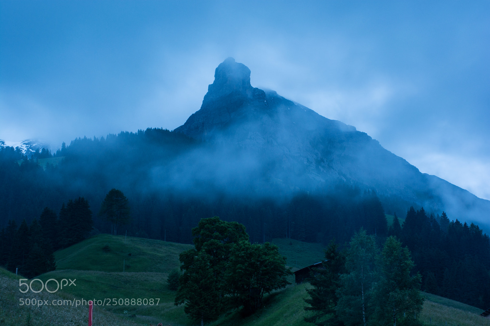 Nikon D5200 sample photo. Evening in the alps photography