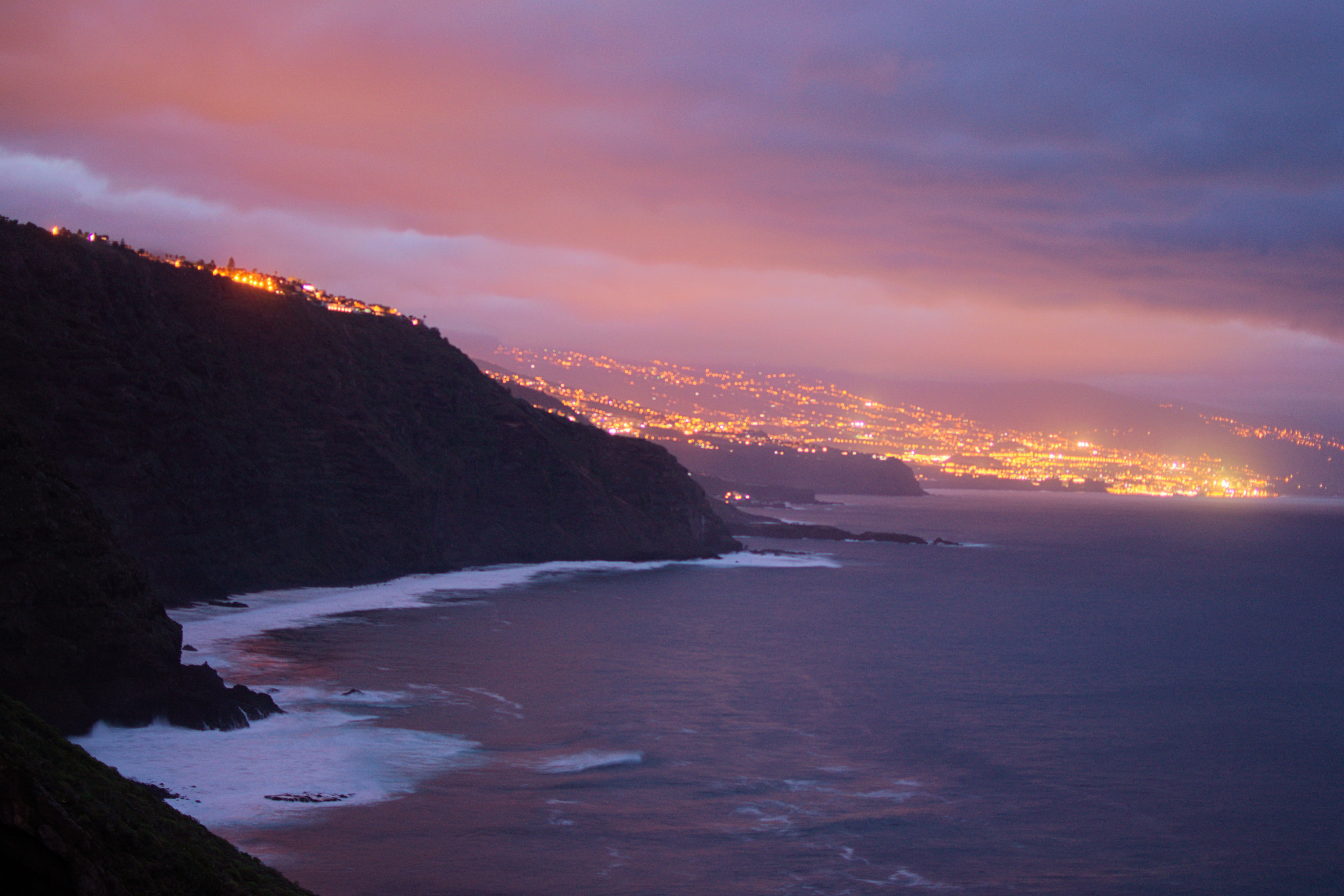 Nikon D3300 + Nikon AF-S DX Nikkor 35mm F1.8G sample photo. Tenerife north coast photography