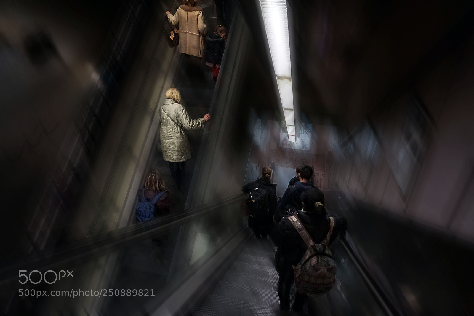 Sony Alpha NEX-7 sample photo. Metro photography