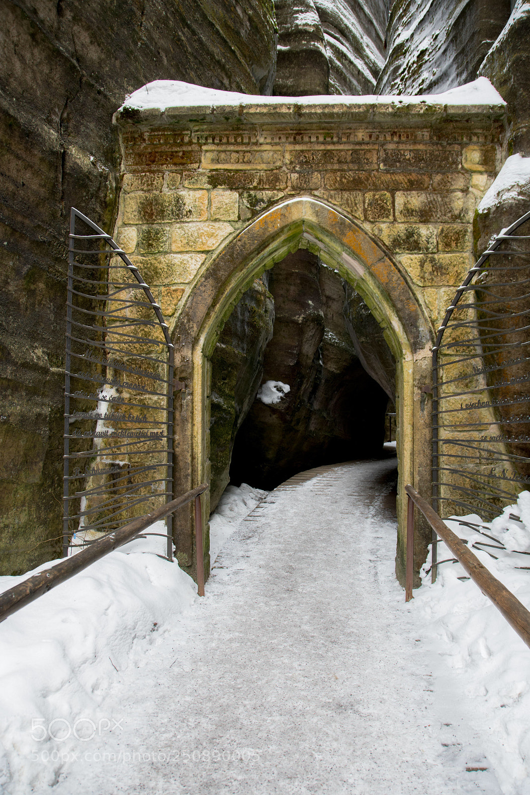 Nikon D7200 sample photo. Doors to the rocks photography