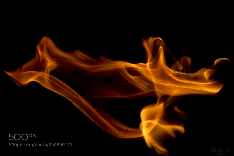 Olympus OM-D E-M1 Mark II sample photo. Fire photography