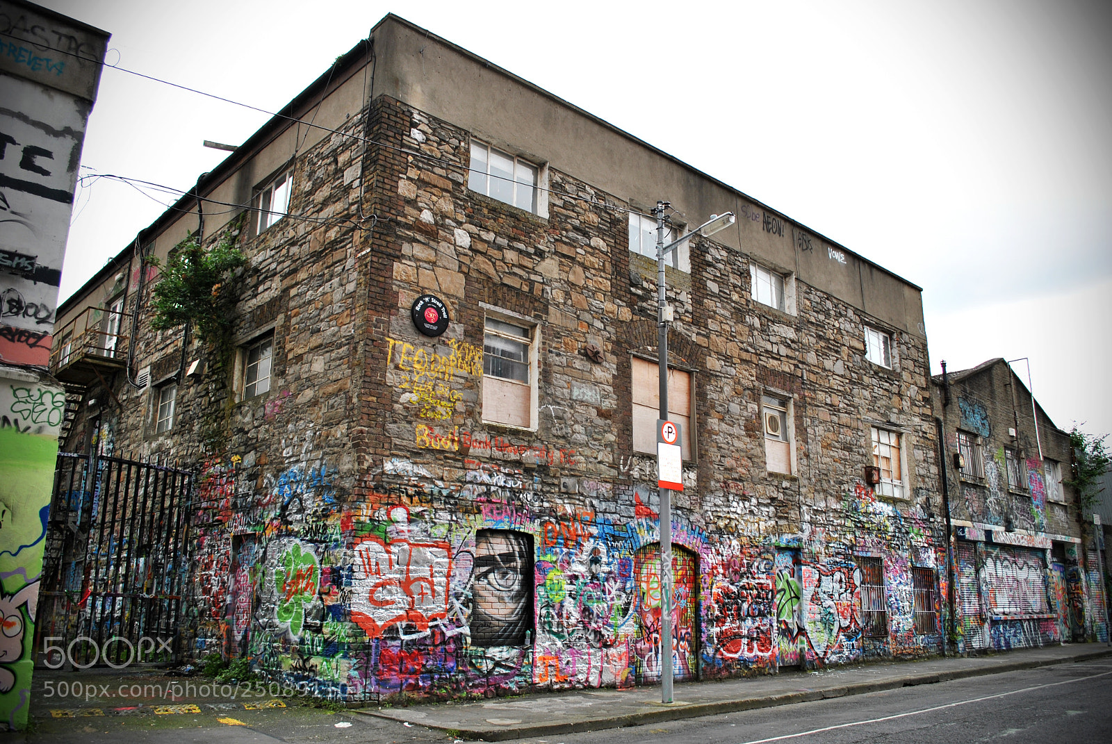 Nikon D3000 sample photo. Dublin, ireland photography