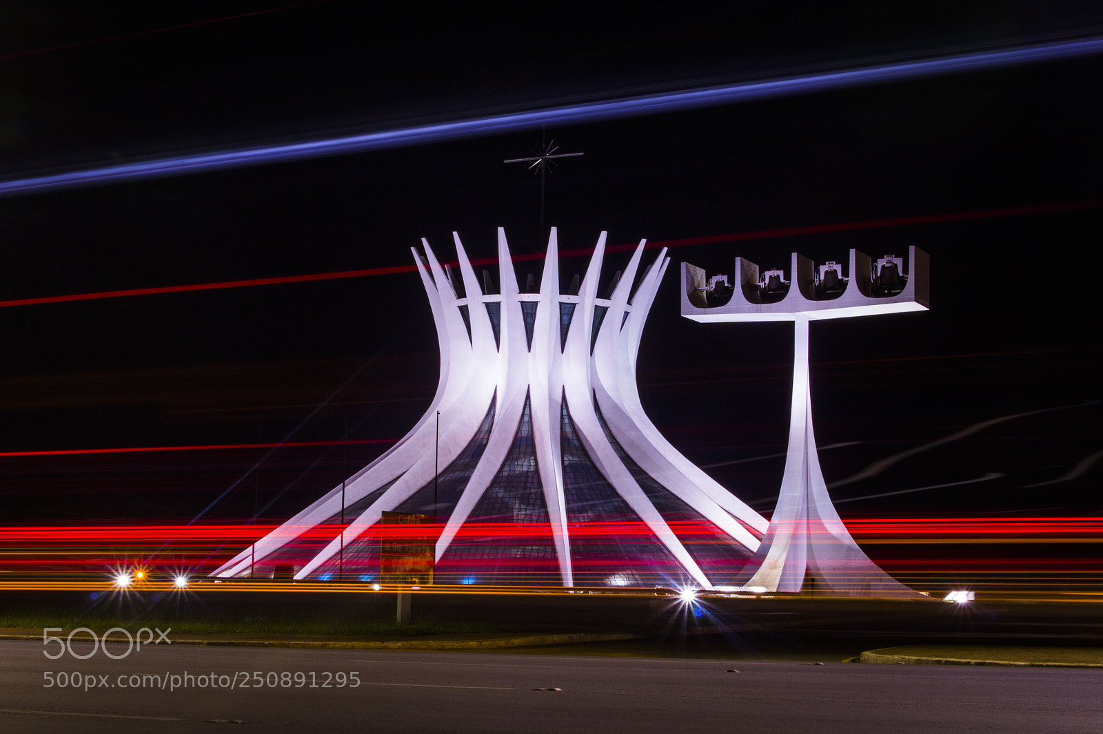 Canon EOS 700D (EOS Rebel T5i / EOS Kiss X7i) sample photo. Cathedral of brasilia in photography