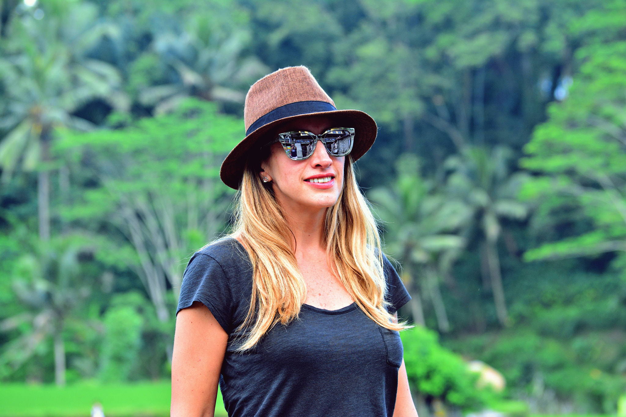 Nikon D7100 sample photo. Smile photography