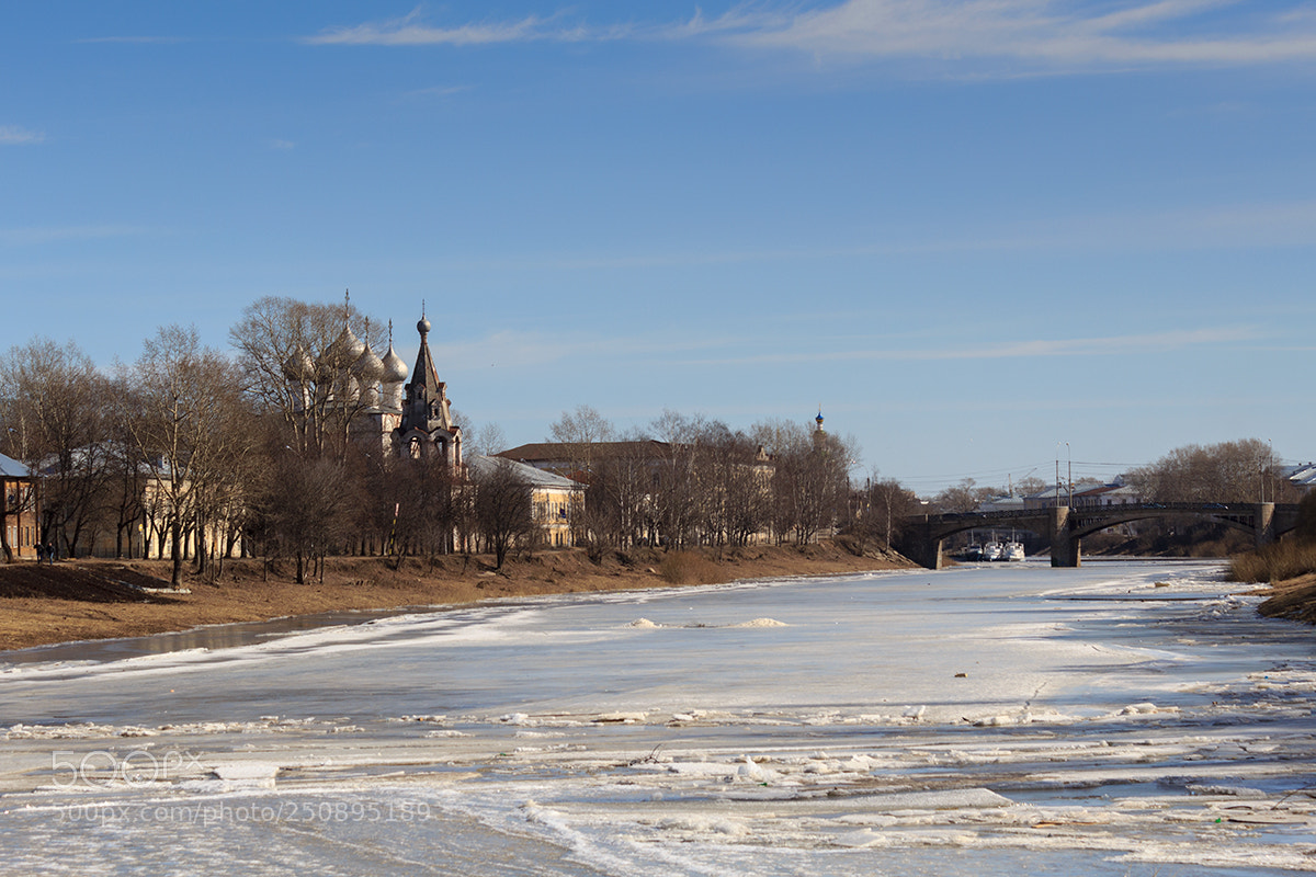 Canon EOS 600D (Rebel EOS T3i / EOS Kiss X5) sample photo. И тает лед... photography