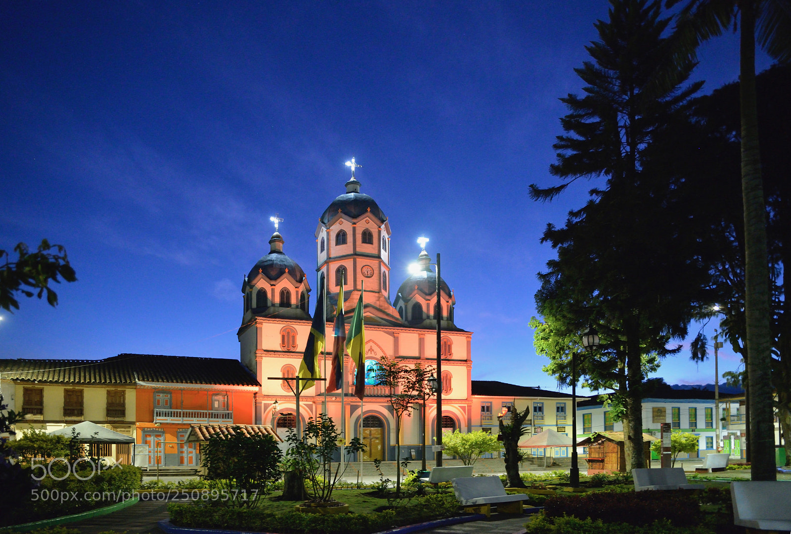 Nikon D800 sample photo. Plaza central de filandia,quind photography
