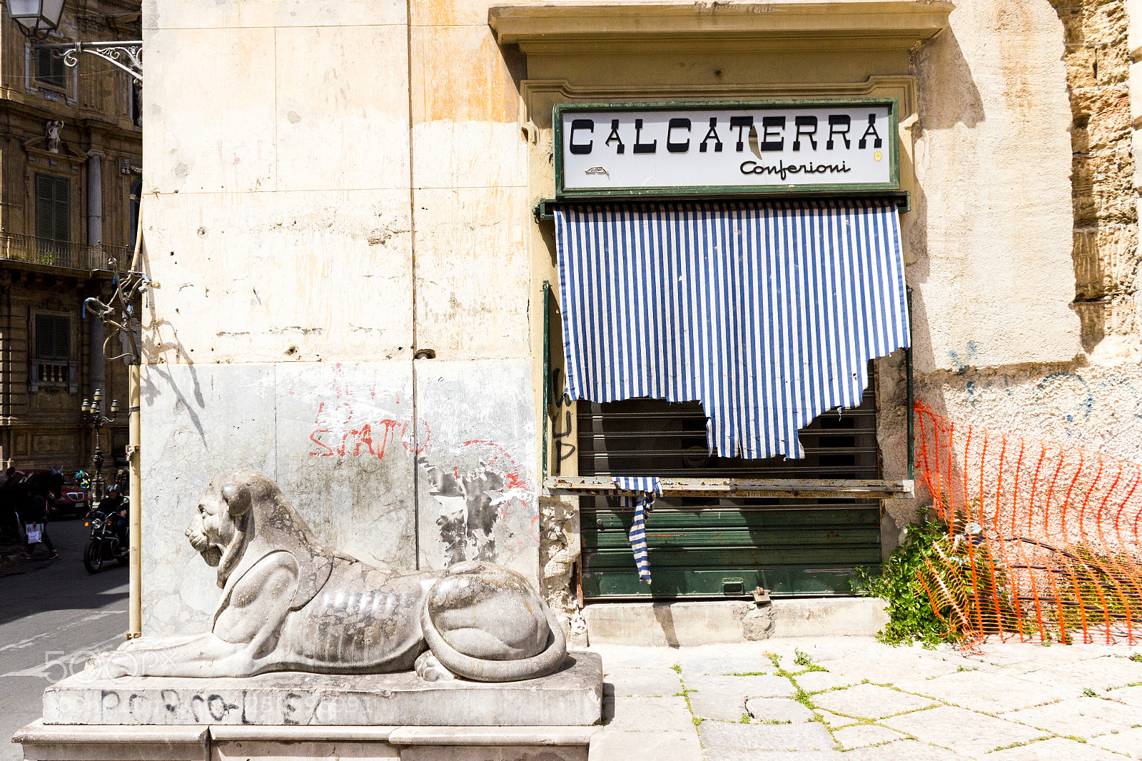 Canon EOS 600D (Rebel EOS T3i / EOS Kiss X5) sample photo. Sicilian cityscape photography