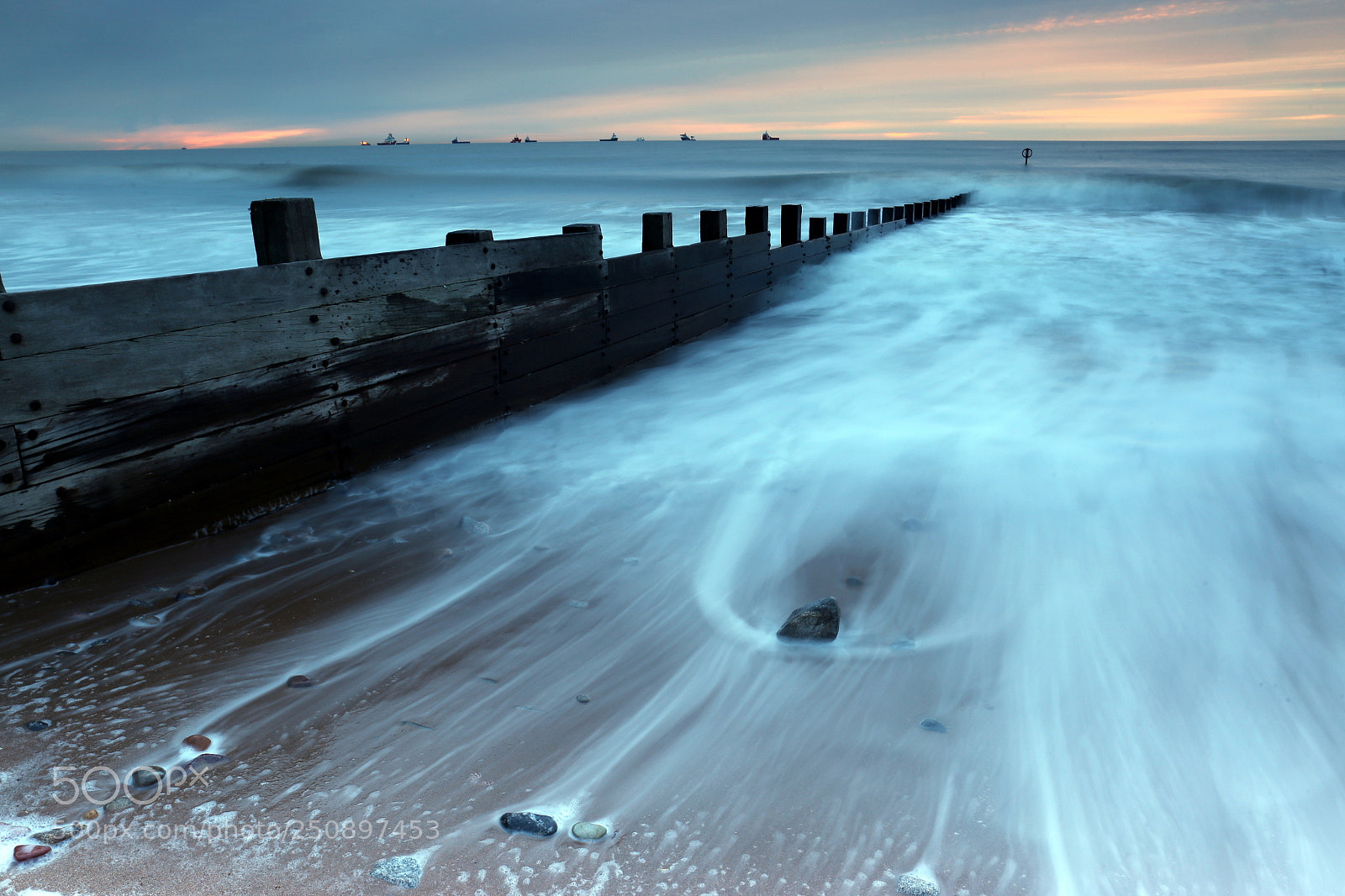 Canon EF 24-70mm F4L IS USM sample photo. Beach le photography