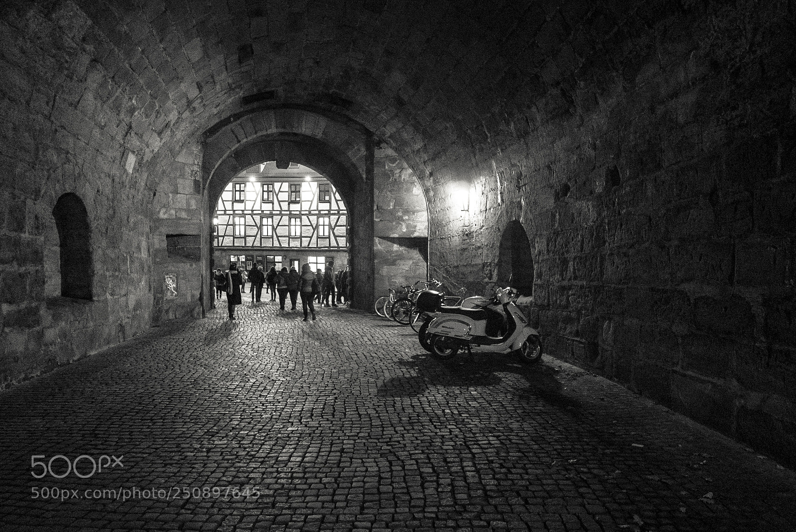 Panasonic Lumix DMC-LX100 sample photo. Entering in nuremberg photography