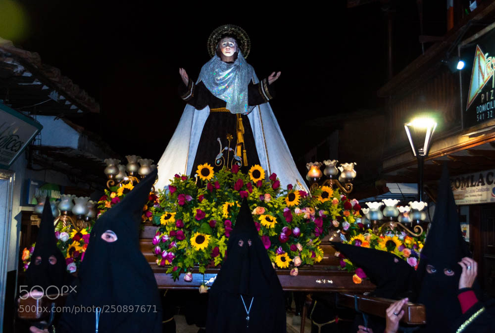 Nikon D5000 sample photo. Semana santa photography