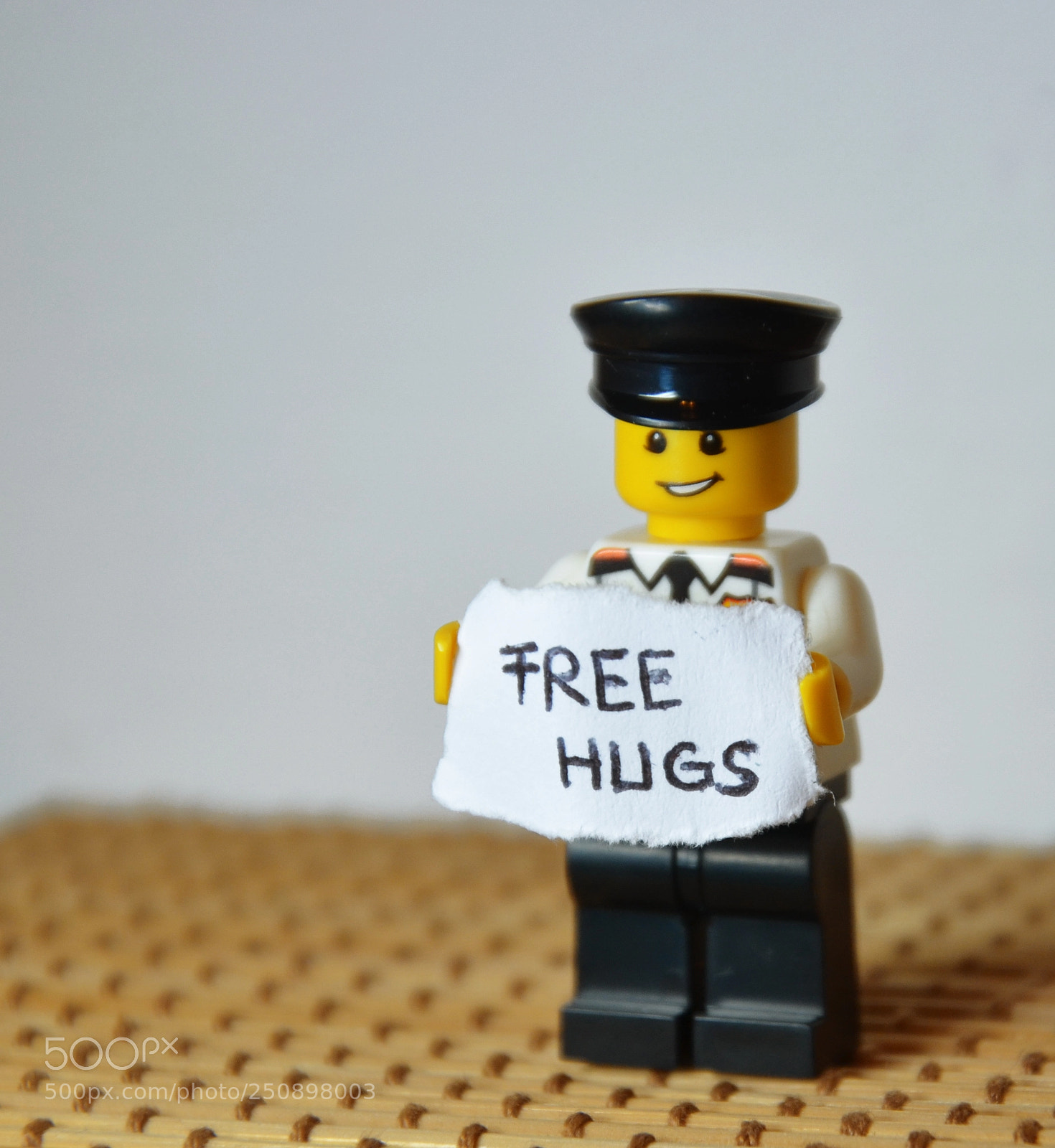 Nikon D5100 sample photo. Free hugs photography