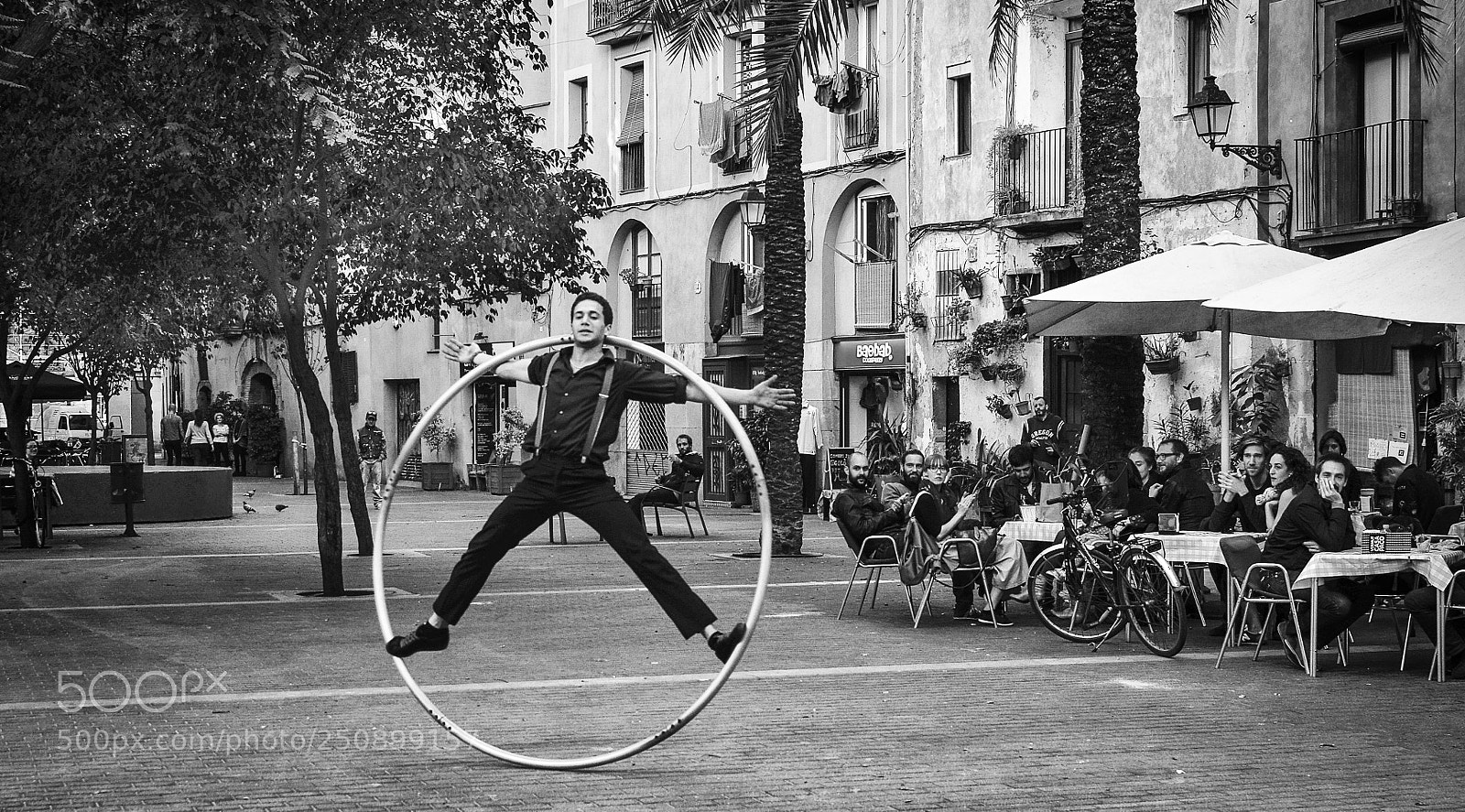 Nikon D7000 sample photo. Street performer photography