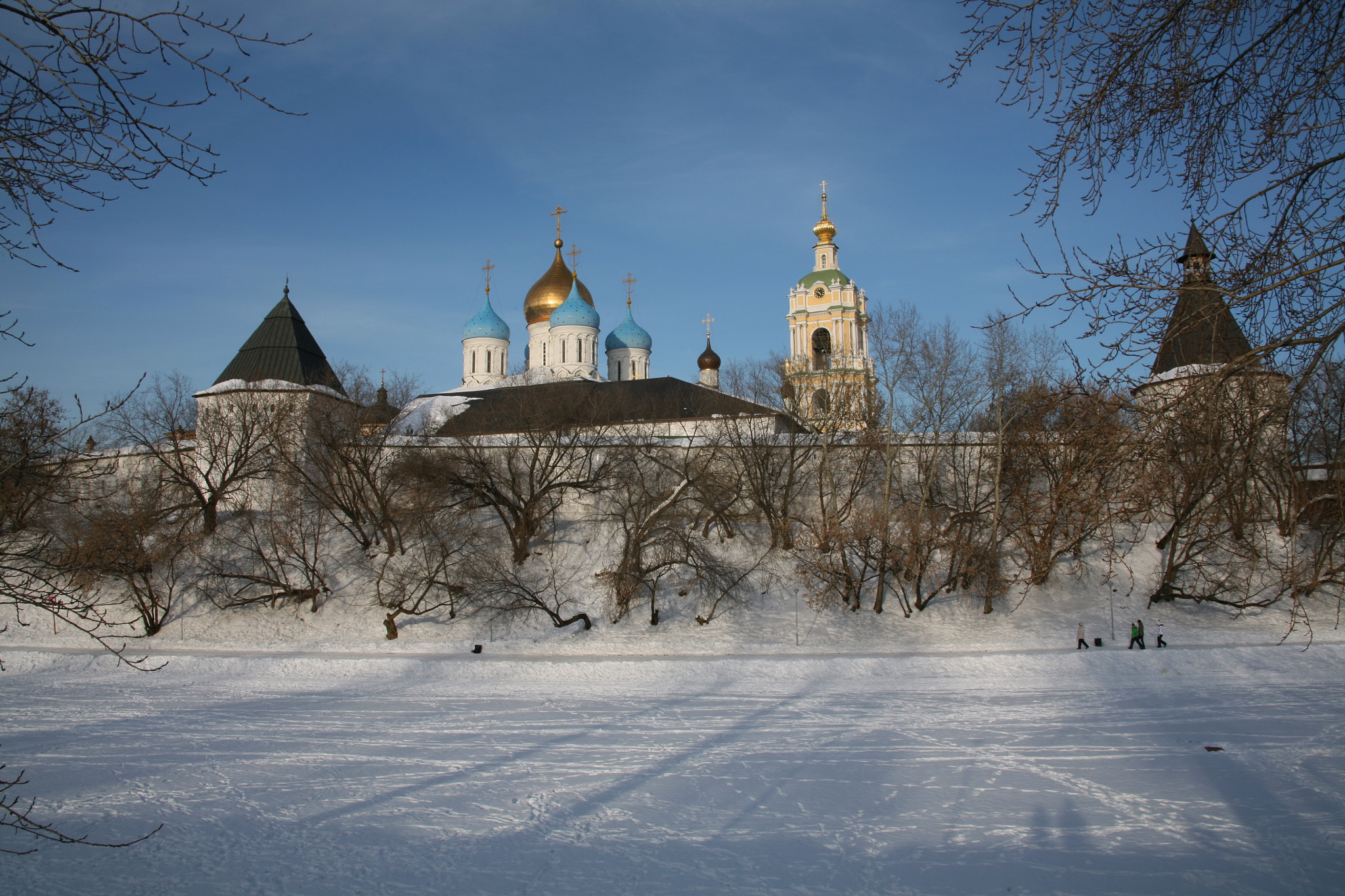 Canon EOS 5D + Canon EF 28-135mm F3.5-5.6 IS USM sample photo. Новоспасский мужской монастырь.the novospassky monastery. photography