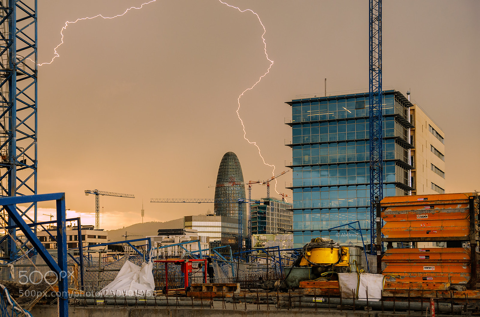 Nikon D300 sample photo. Stroke of luck.. photography