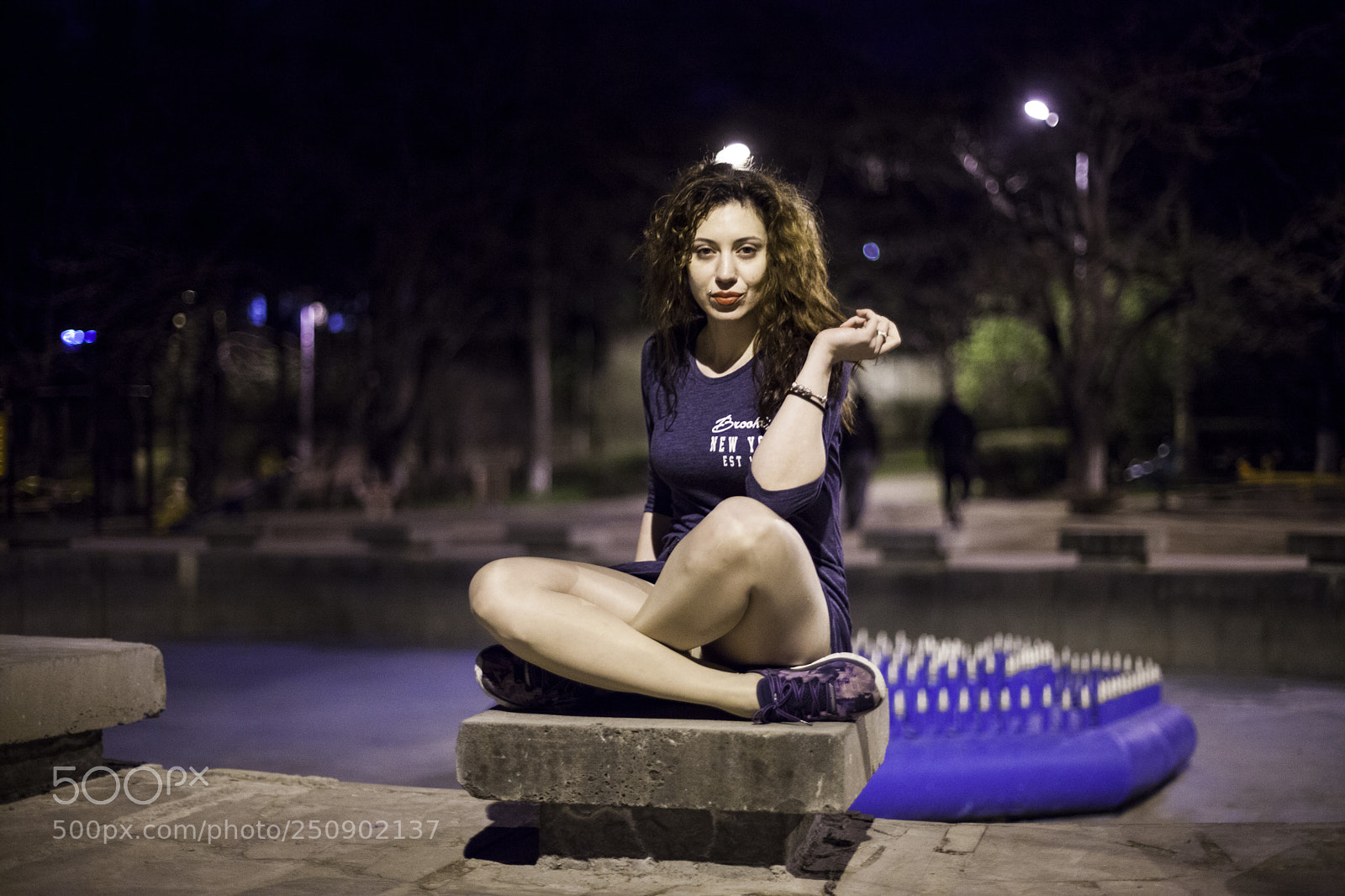 Canon EOS 5D Mark II sample photo. Alice night photography
