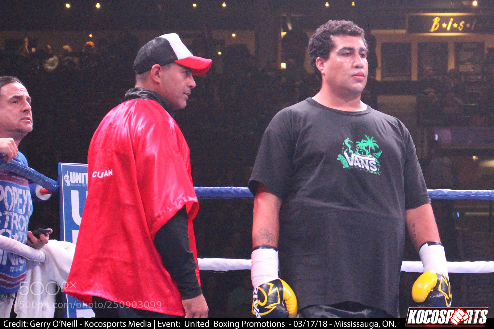 Canon EOS 700D (EOS Rebel T5i / EOS Kiss X7i) sample photo. Frankie rill vs sebastian photography