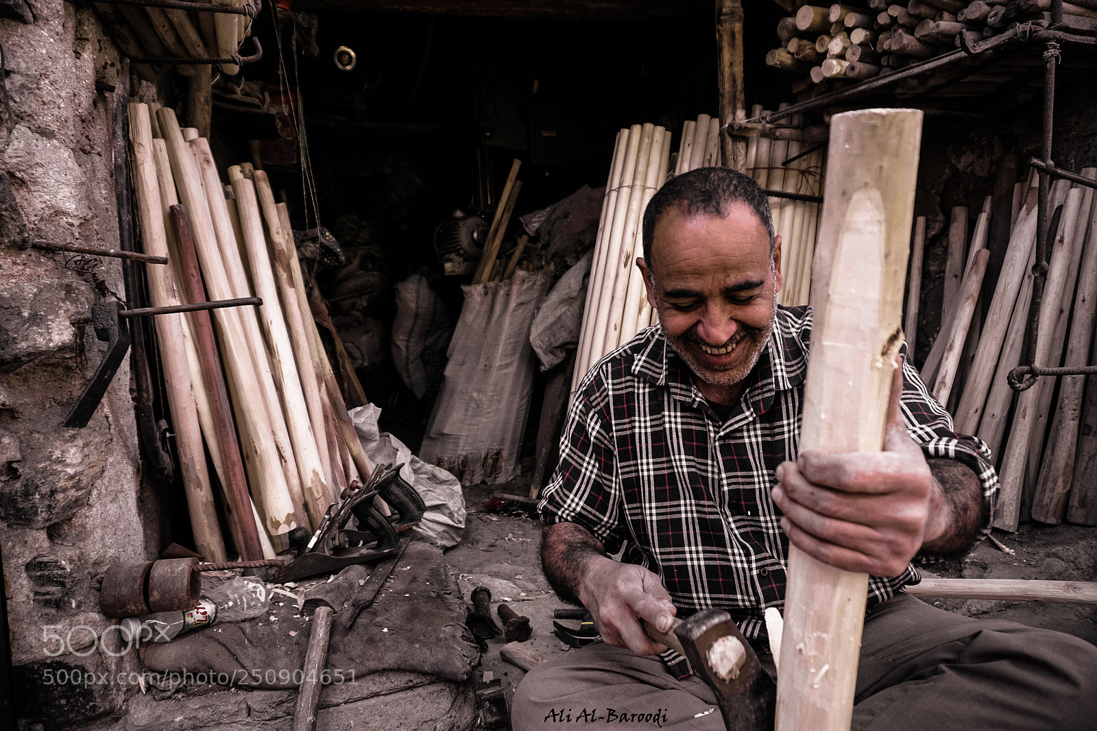 Sony a6000 sample photo. Happy craftsman photography