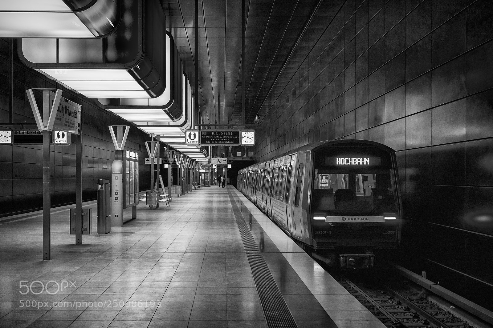 Sony a7 sample photo. Hochbahn photography