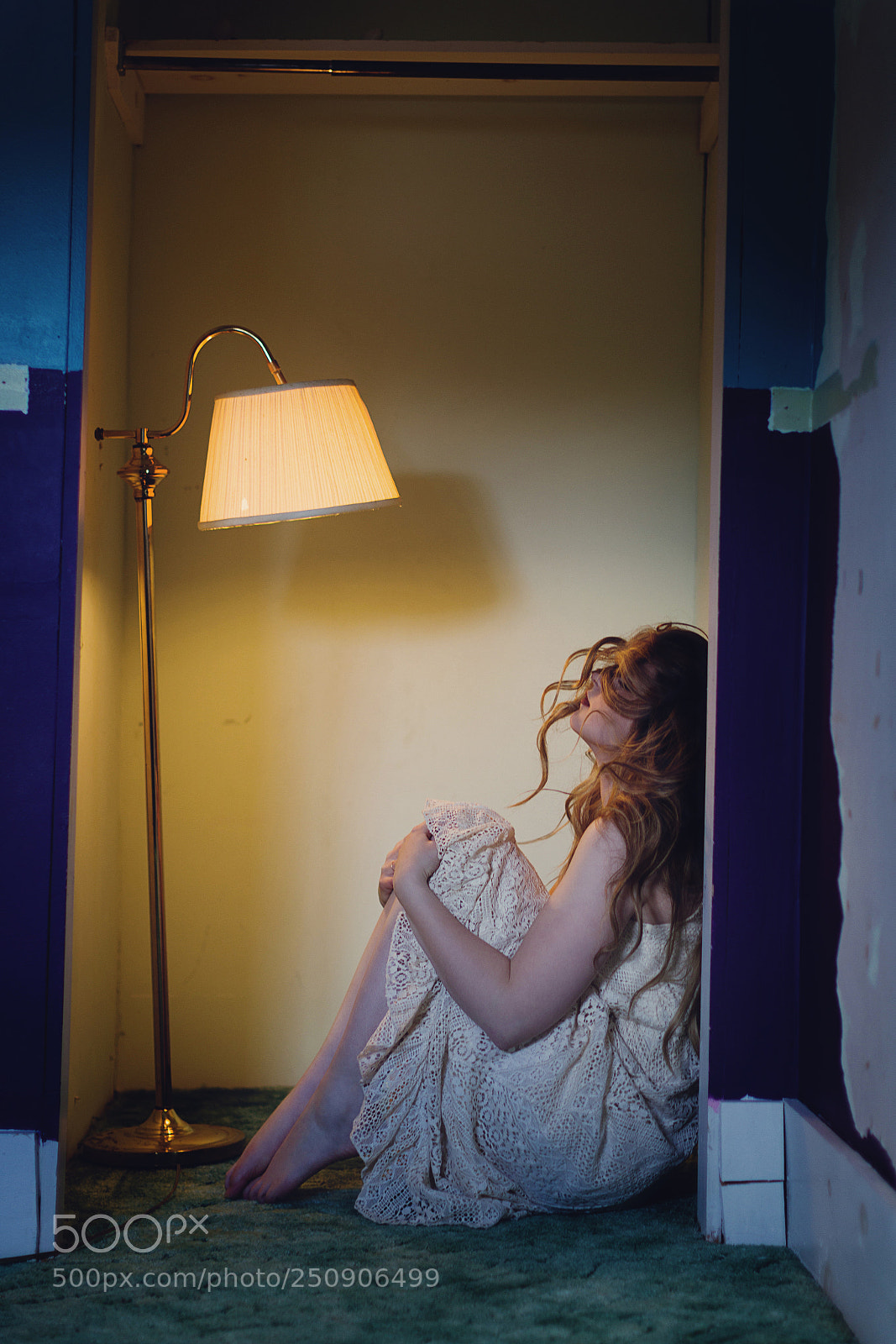 Canon EOS 5D Mark IV sample photo. Caught in the light photography