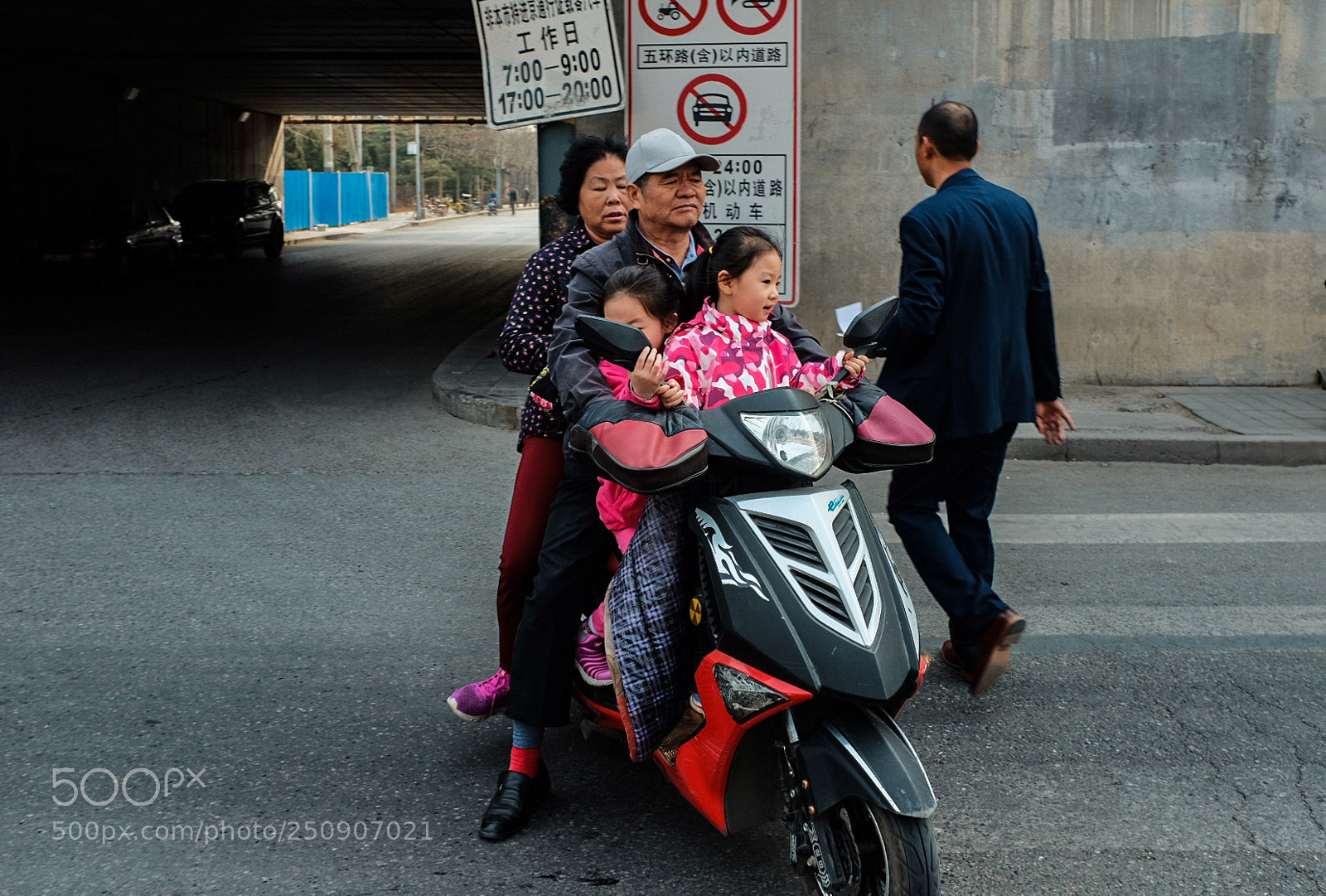 Fujifilm X100F sample photo. Untitled photography
