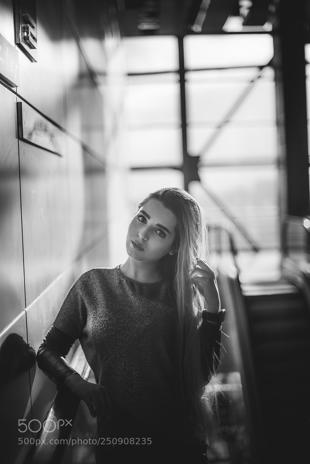 Nikon D610 sample photo. Dark light photography