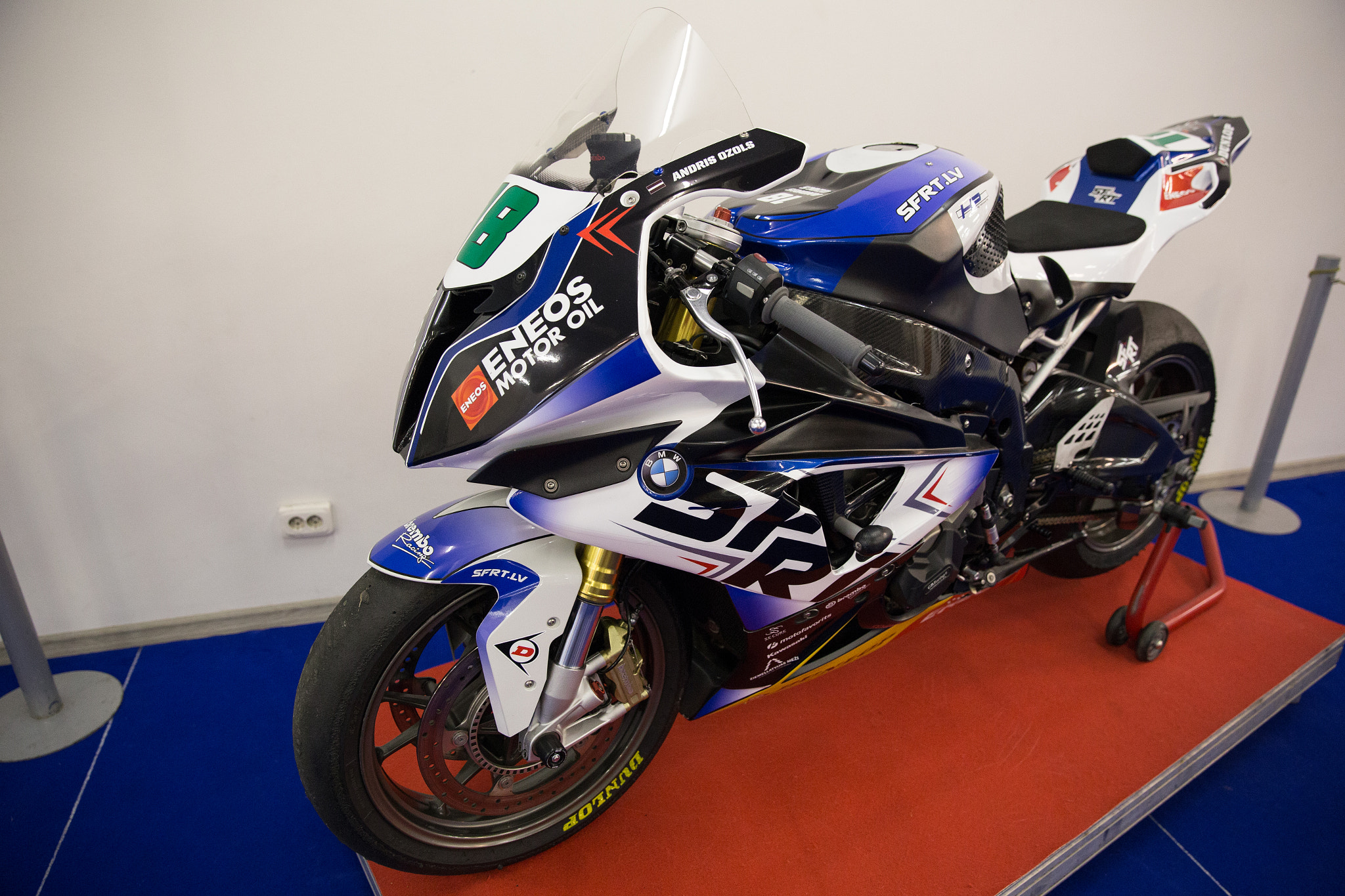 v2?sig=27487ce74fd643815600ced766b6e624a8c0acb3df75b41d60709d60d6ff4831