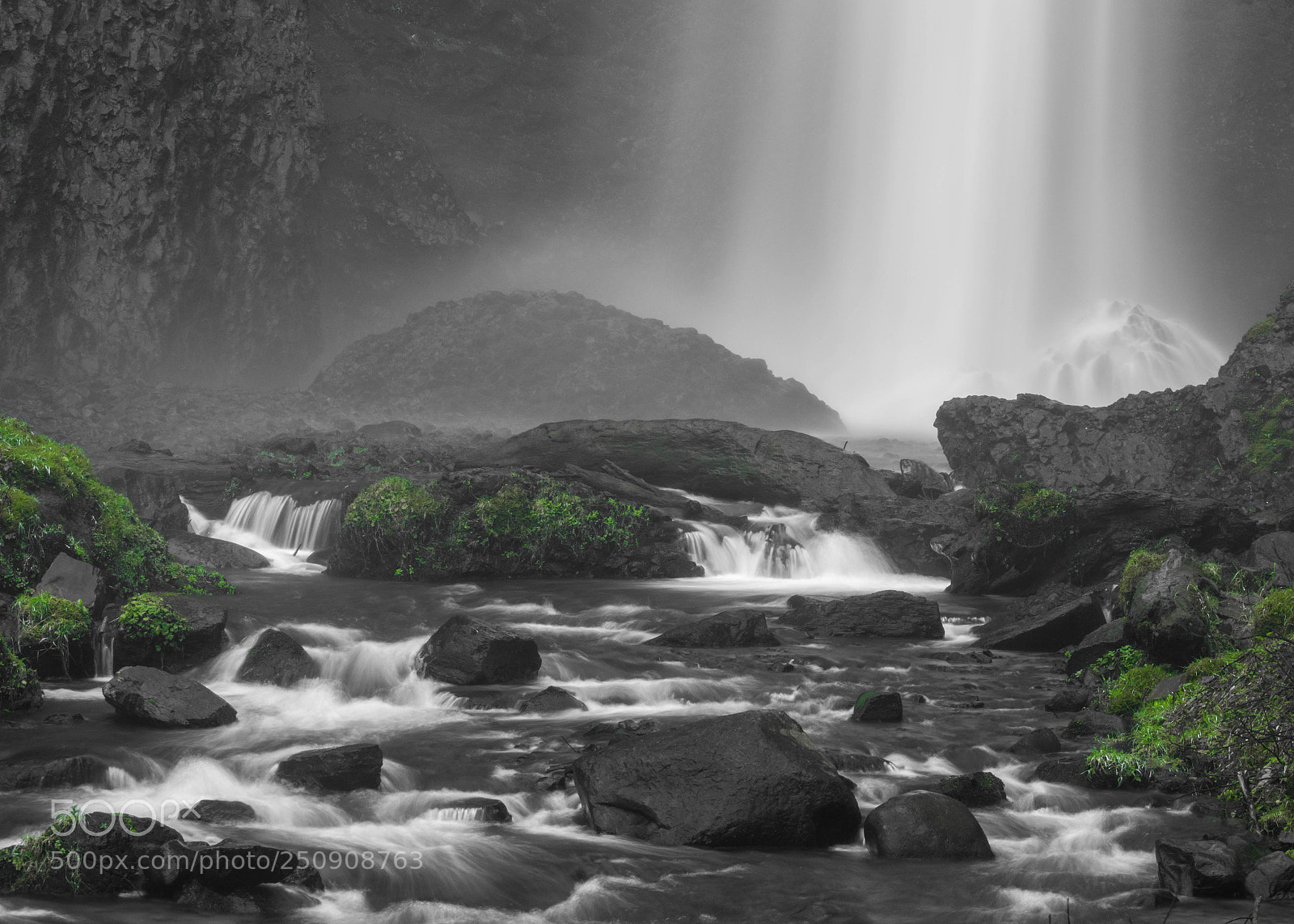 Nikon D3300 sample photo. Latourell falls photography