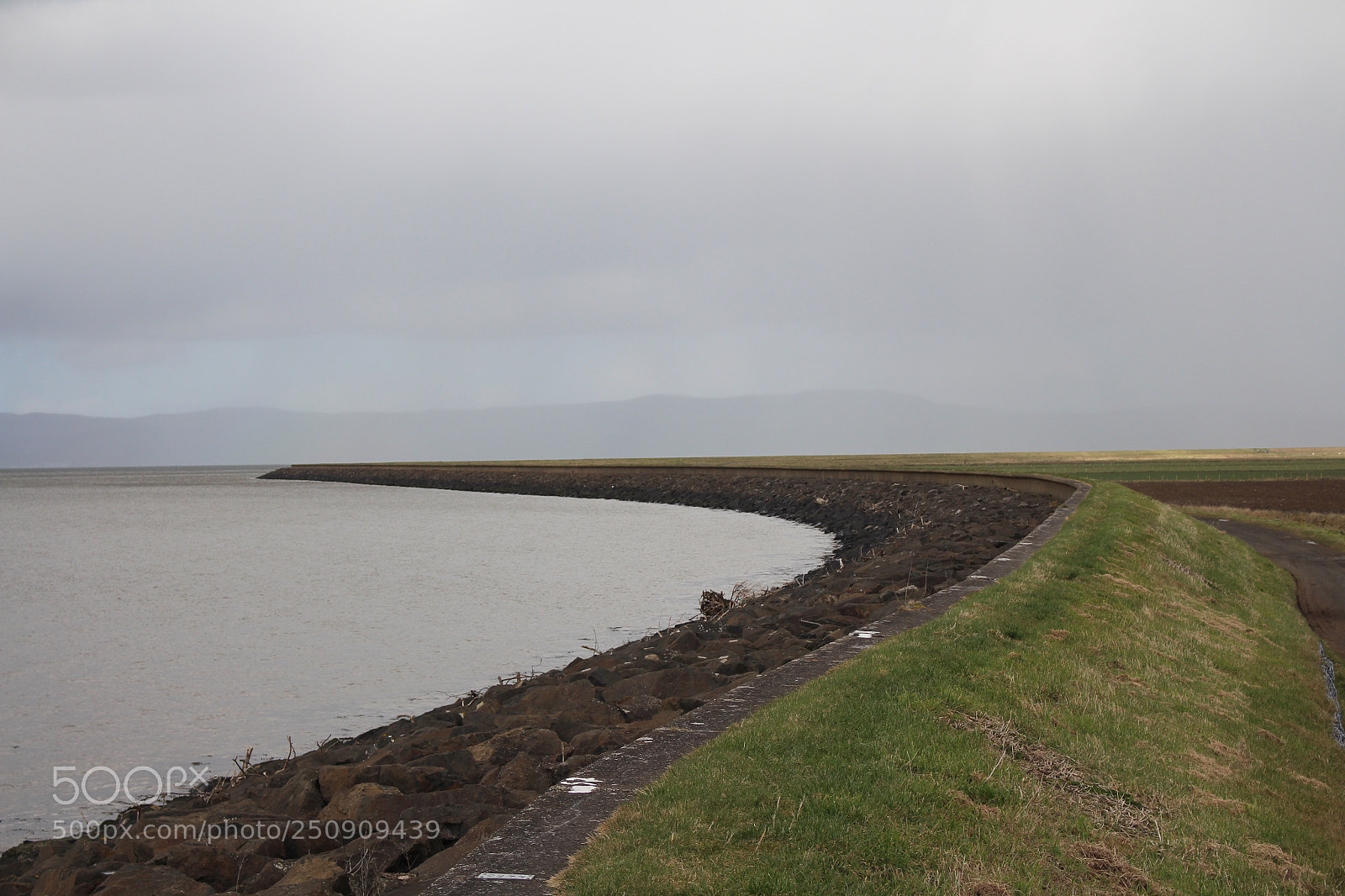 Canon EOS 700D (EOS Rebel T5i / EOS Kiss X7i) sample photo. Seawall photography
