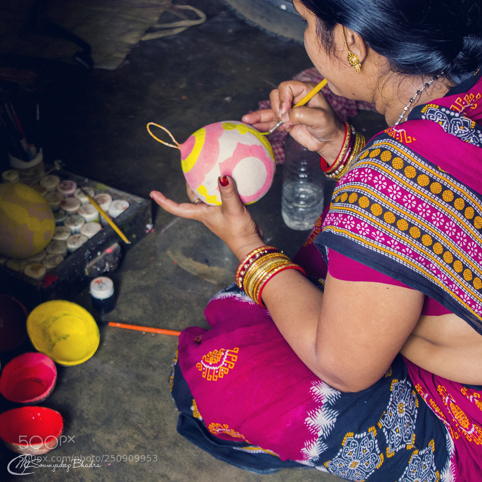 Canon EOS 600D (Rebel EOS T3i / EOS Kiss X5) sample photo. Coconut painting photography