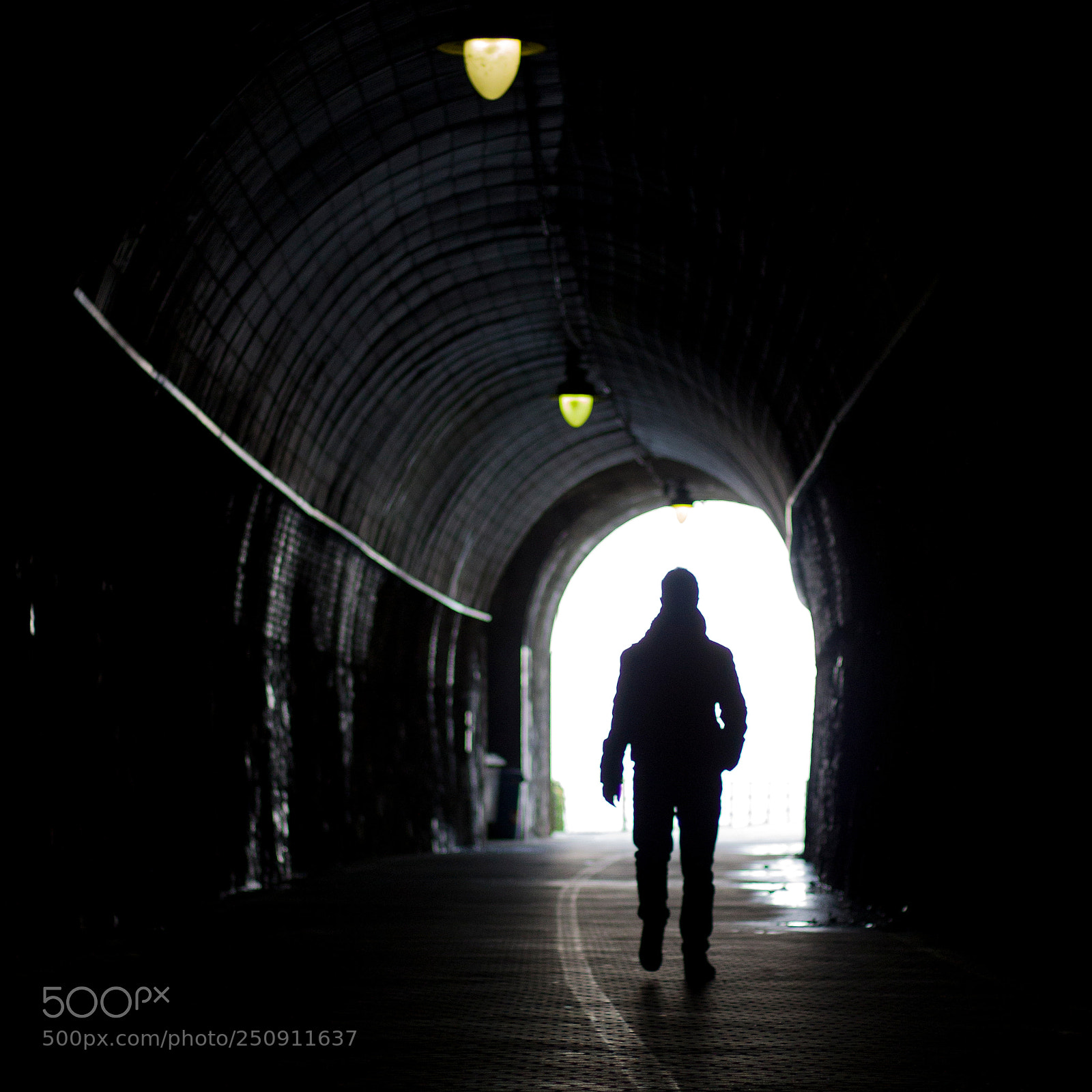 Canon EOS 1100D (EOS Rebel T3 / EOS Kiss X50) sample photo. Something outside the tunnel? photography