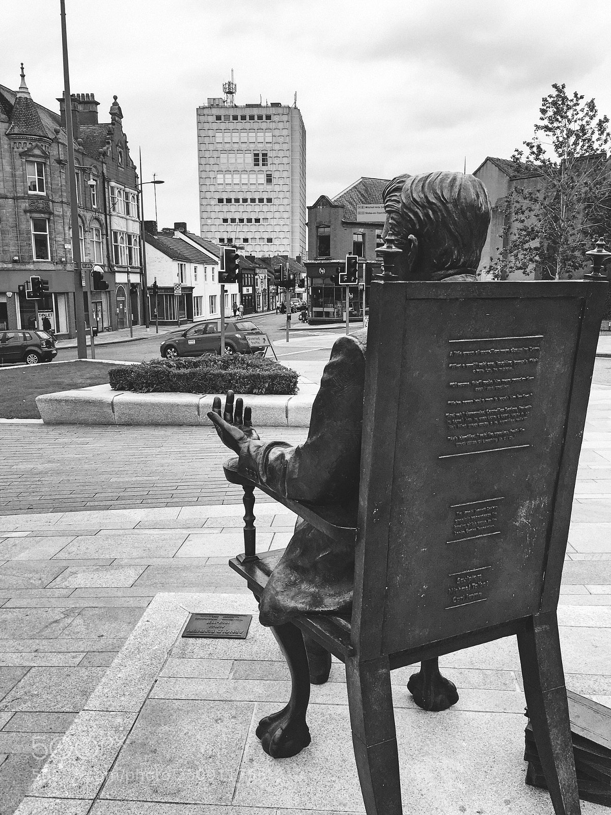 Apple iPhone 6s sample photo. Arnold bennett sculpture photography