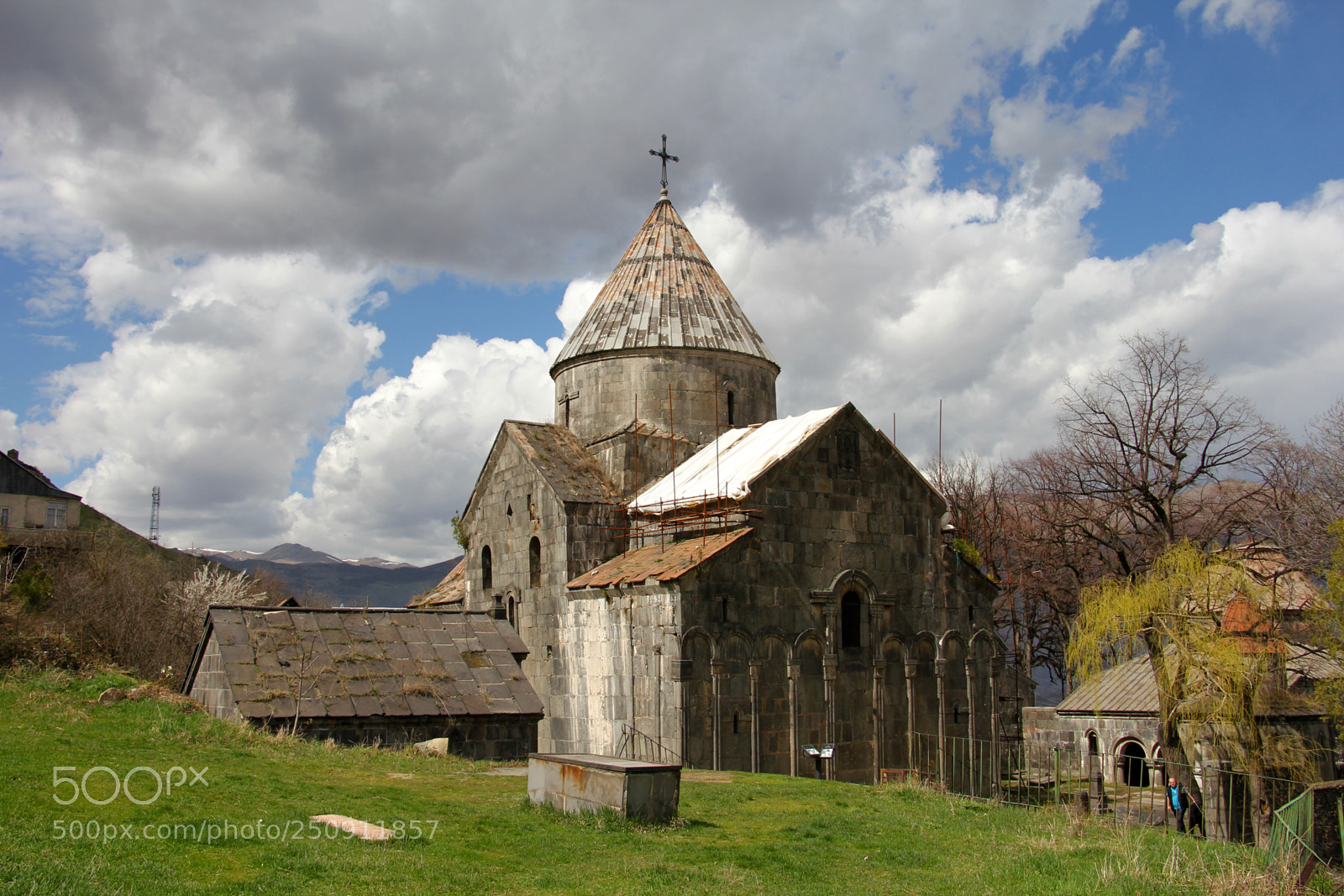 Canon EOS 550D (EOS Rebel T2i / EOS Kiss X4) sample photo. Old churches photography
