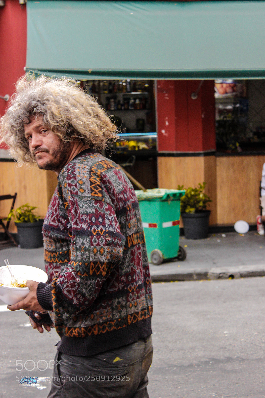 Canon EOS 600D (Rebel EOS T3i / EOS Kiss X5) sample photo. Homeless photography