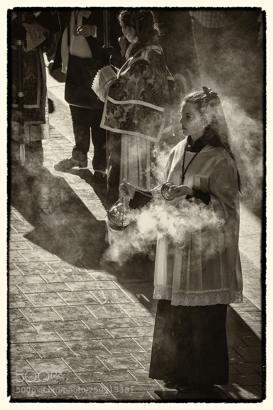 Canon EOS 5D Mark II sample photo. Humo photography