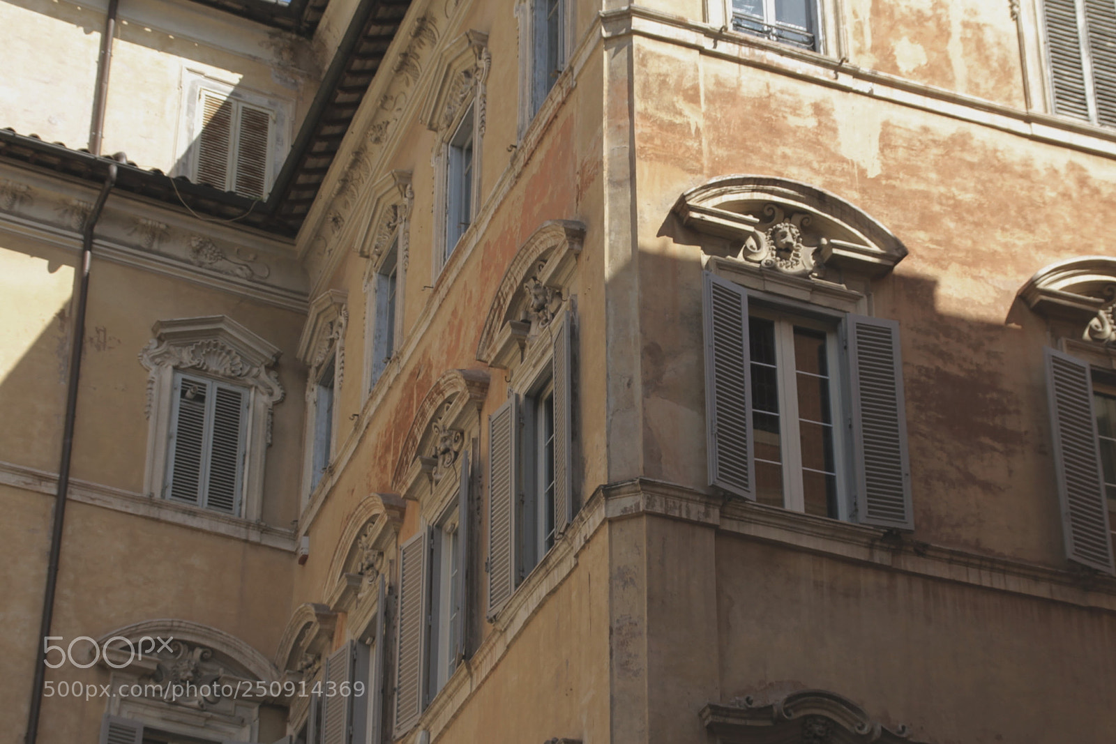 Canon EOS 1100D (EOS Rebel T3 / EOS Kiss X50) sample photo. Roman glance, no1 photography
